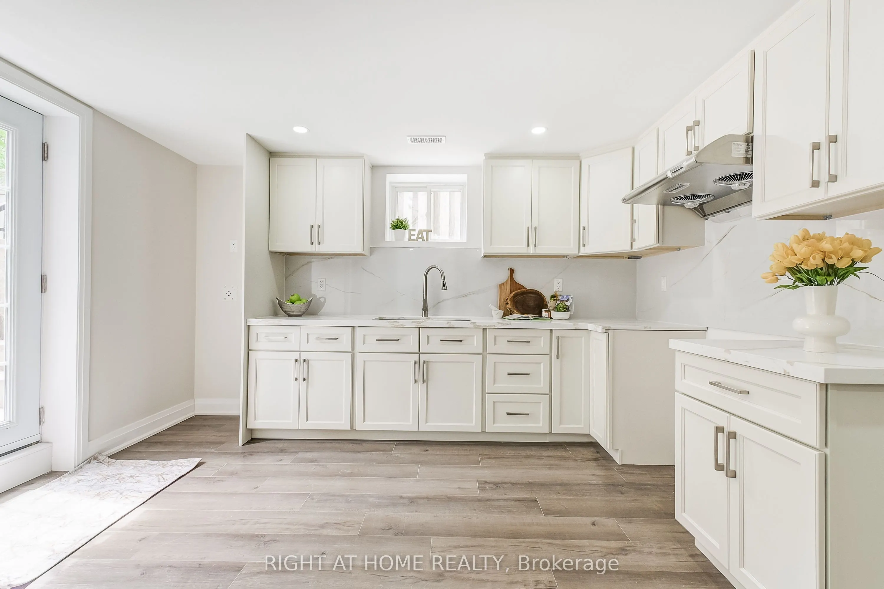 1308 Fieldcrest Lane