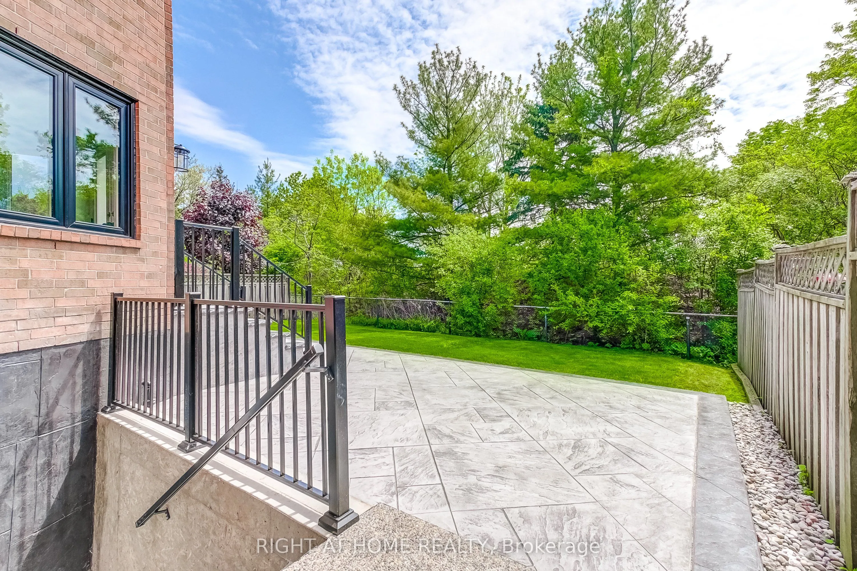 1308 Fieldcrest Lane