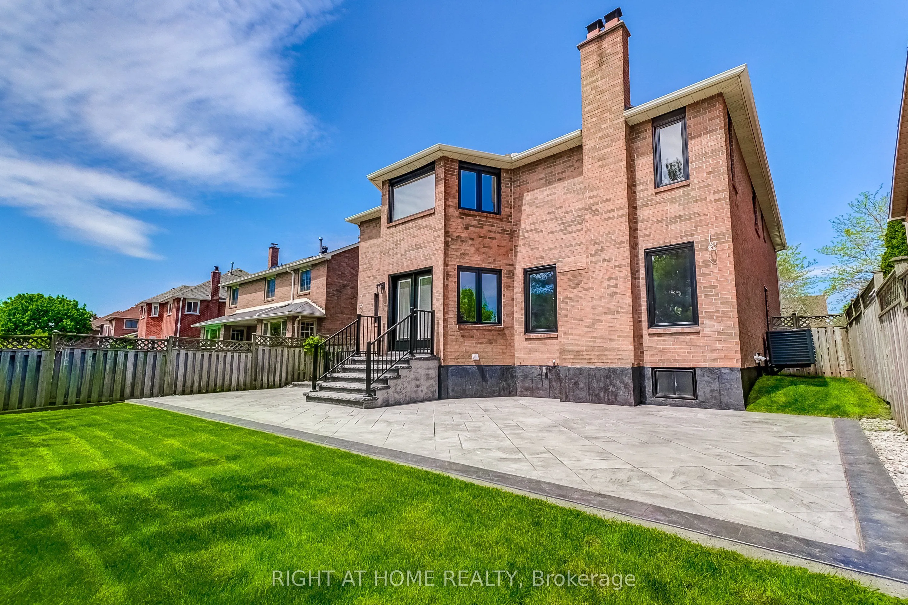 1308 Fieldcrest Lane