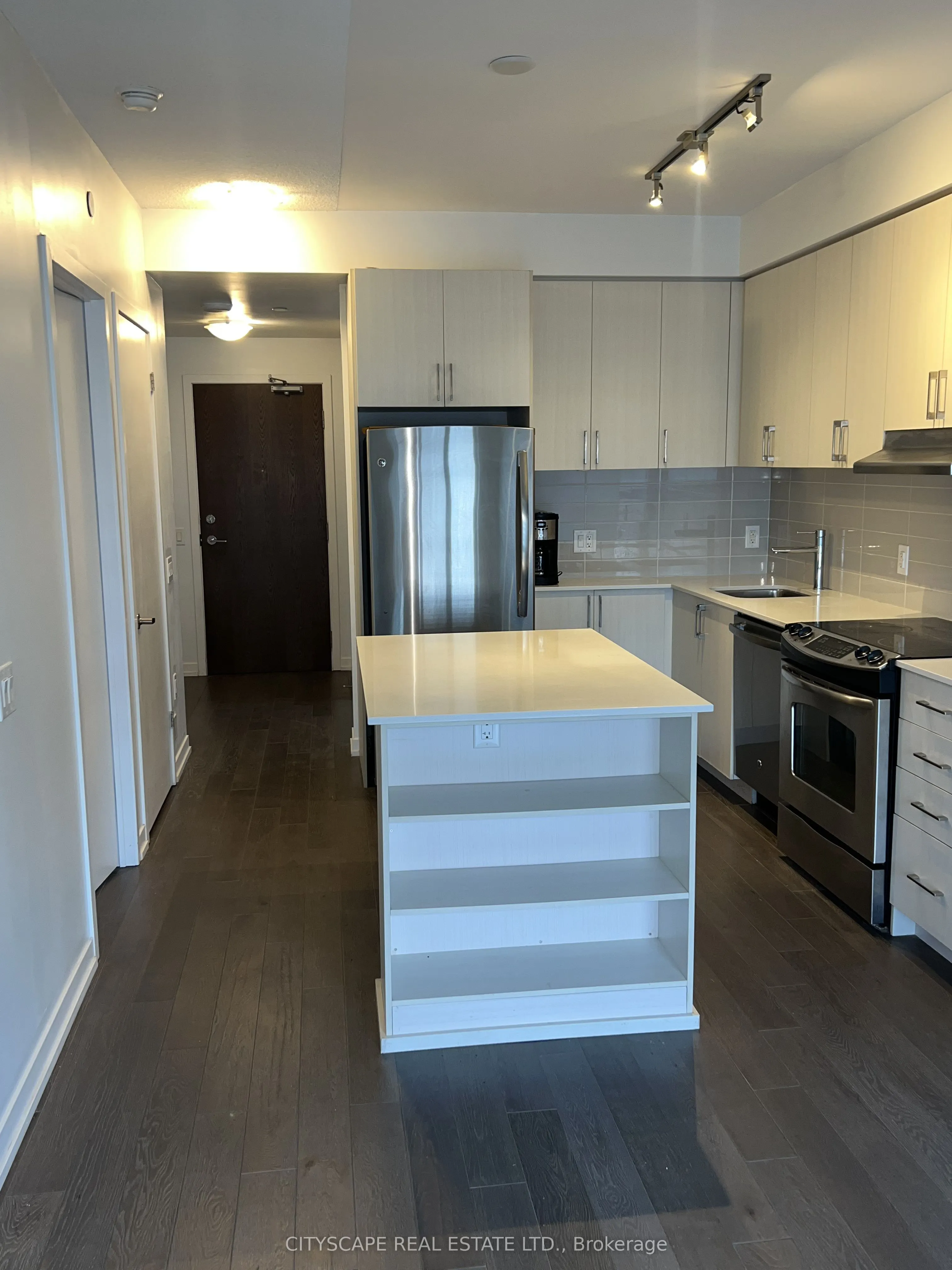 2560 Eglinton Avenue, #1503