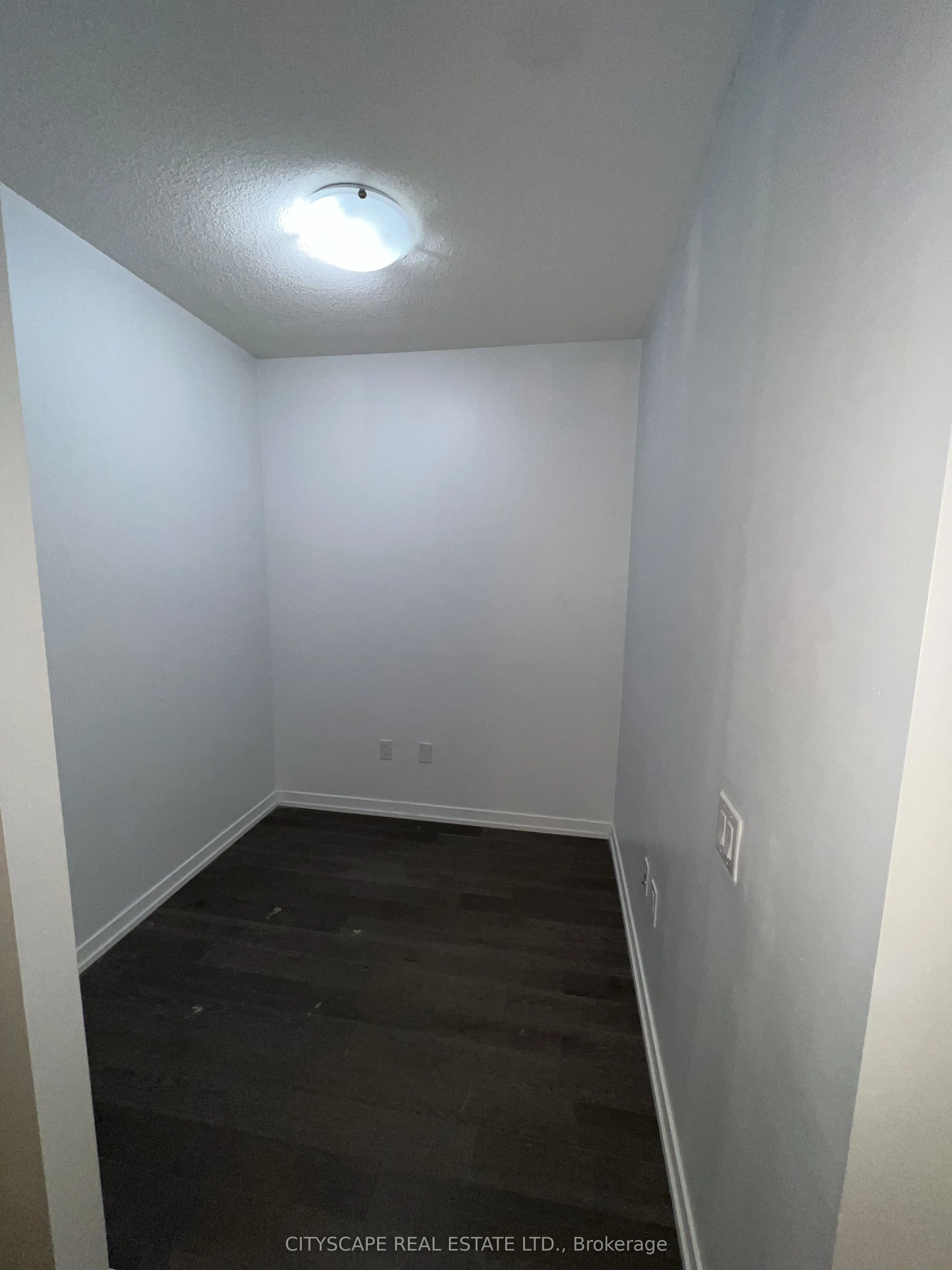 2560 Eglinton Avenue, #1503