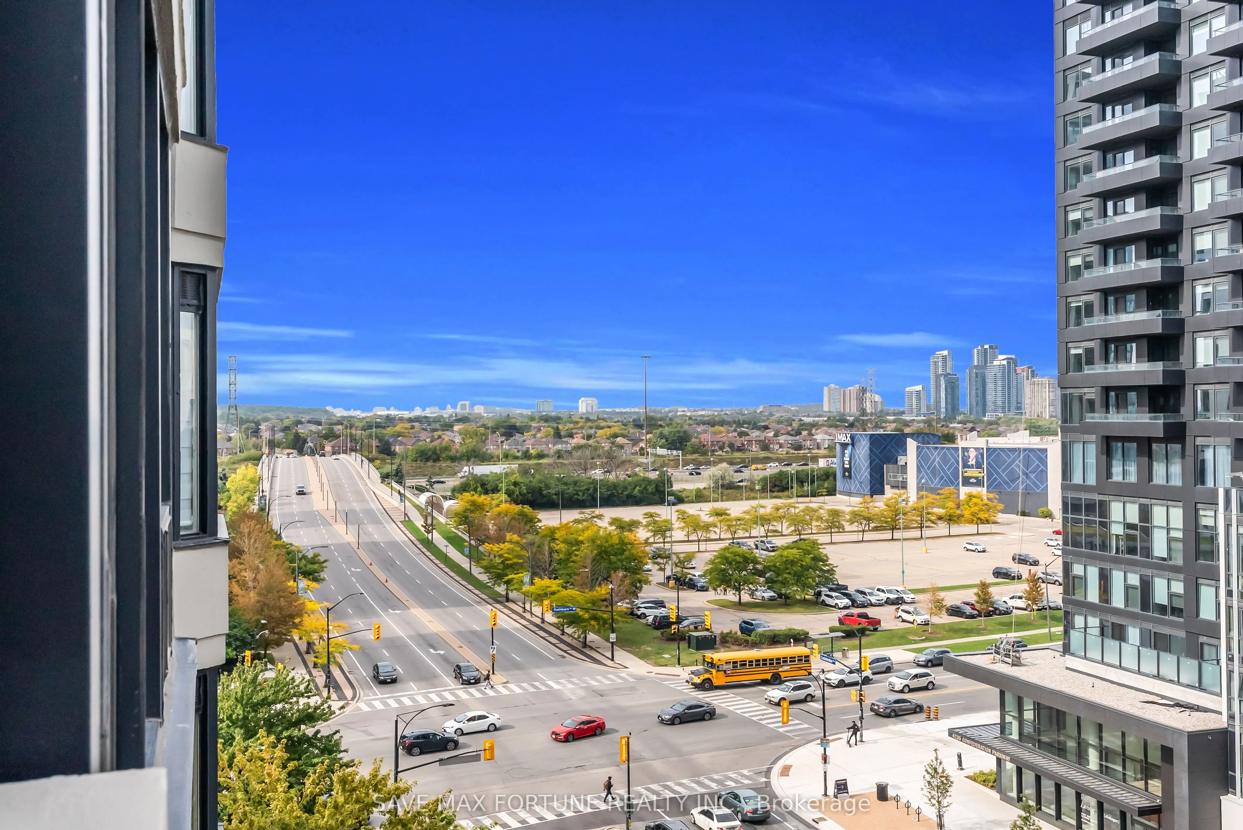 330 Rathburn Road W, #1006