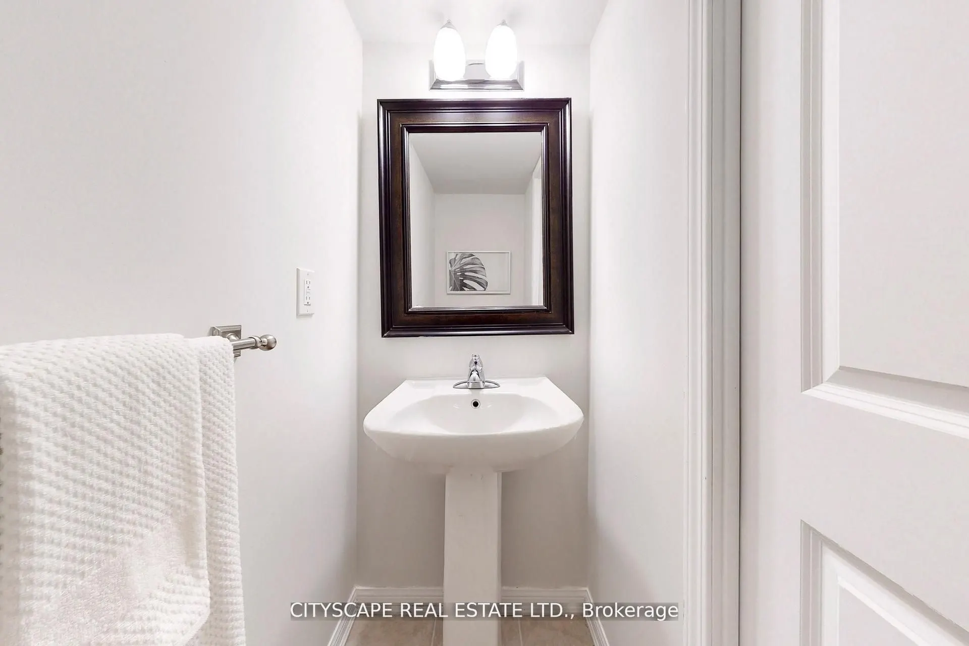 10 Foundry Avenue, #135