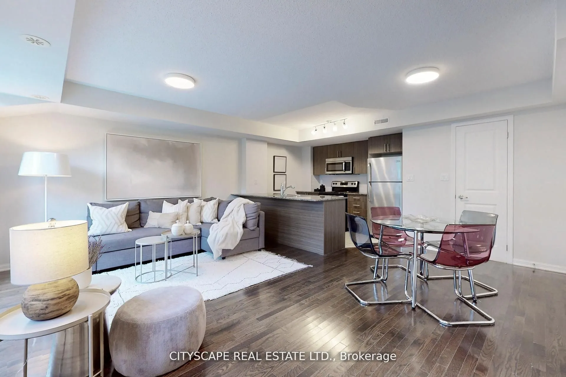 10 Foundry Avenue, #135