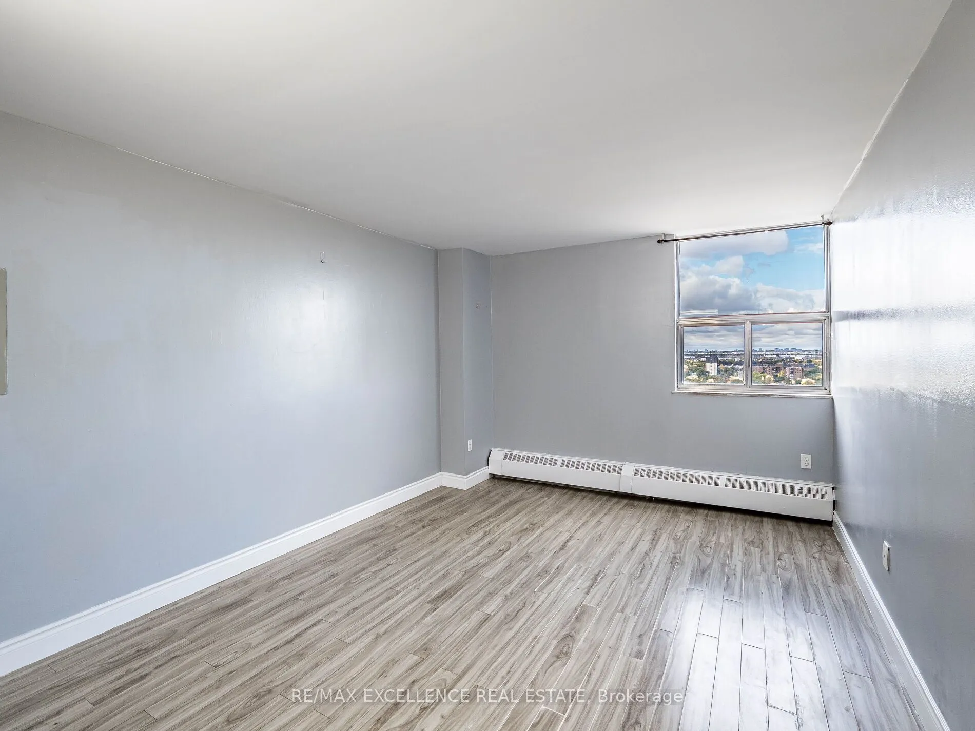 2645 Kipling Avenue, #1907