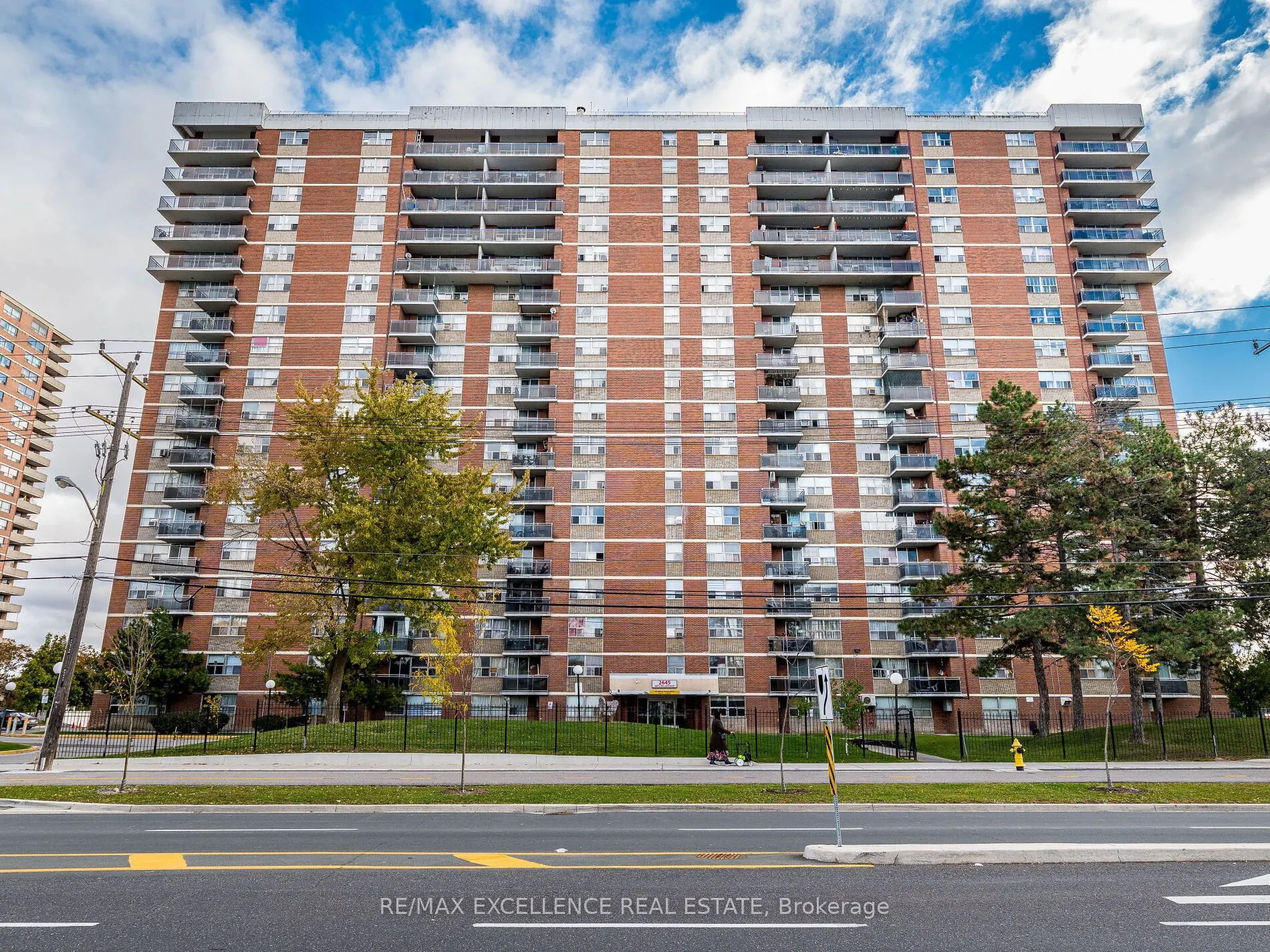2645 Kipling Avenue, #1907