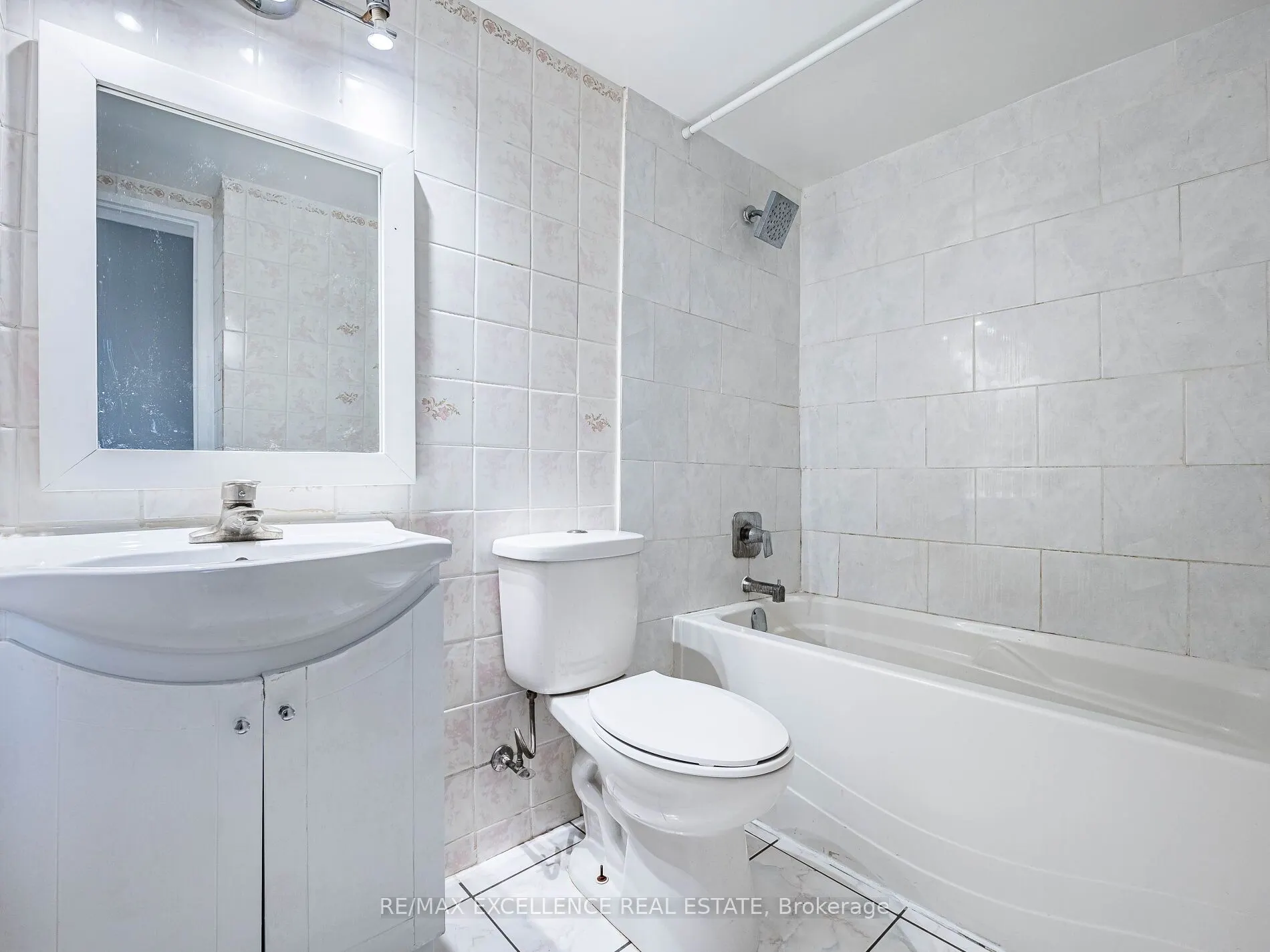 2645 Kipling Avenue, #1907