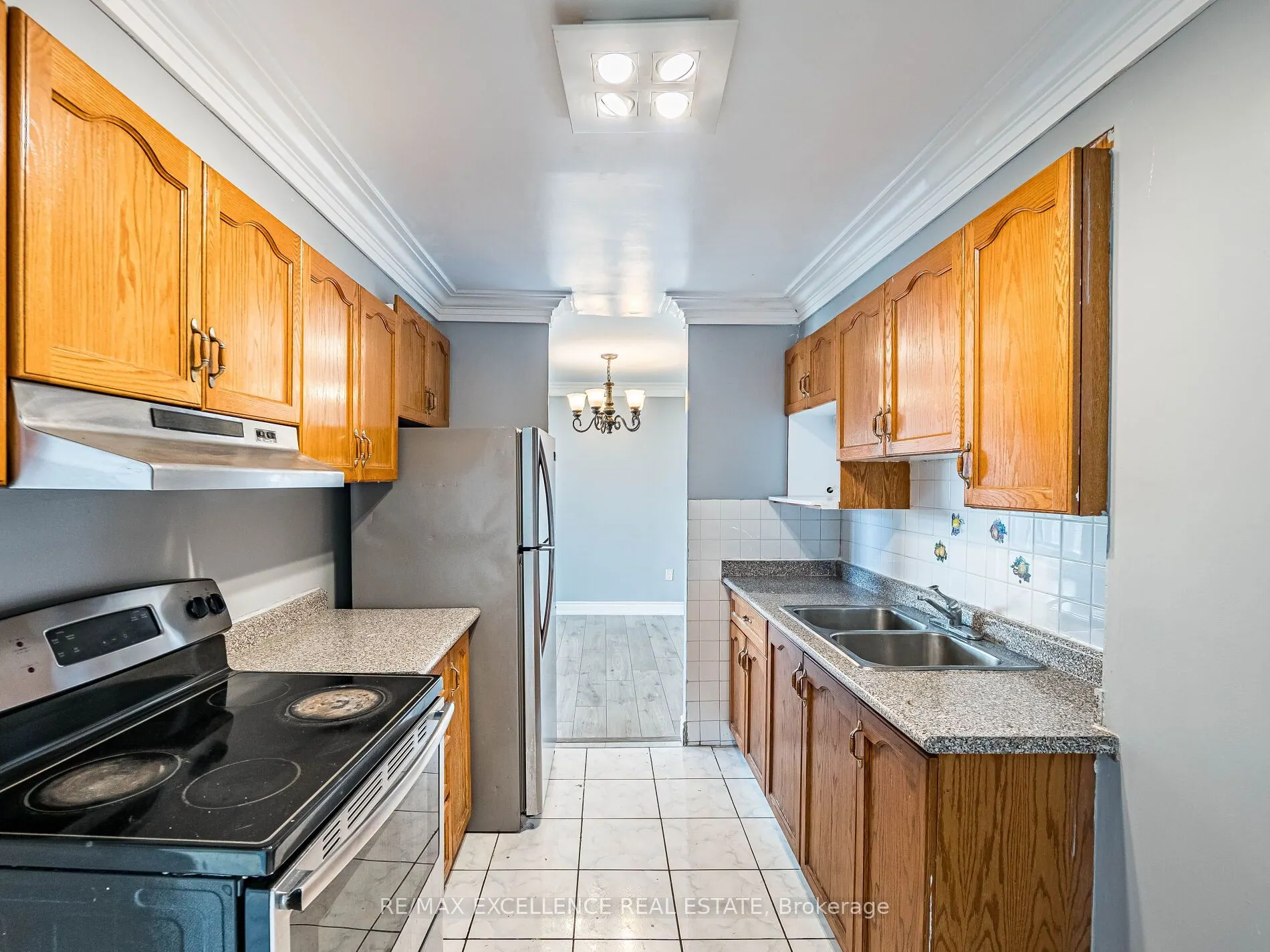 2645 Kipling Avenue, #1907