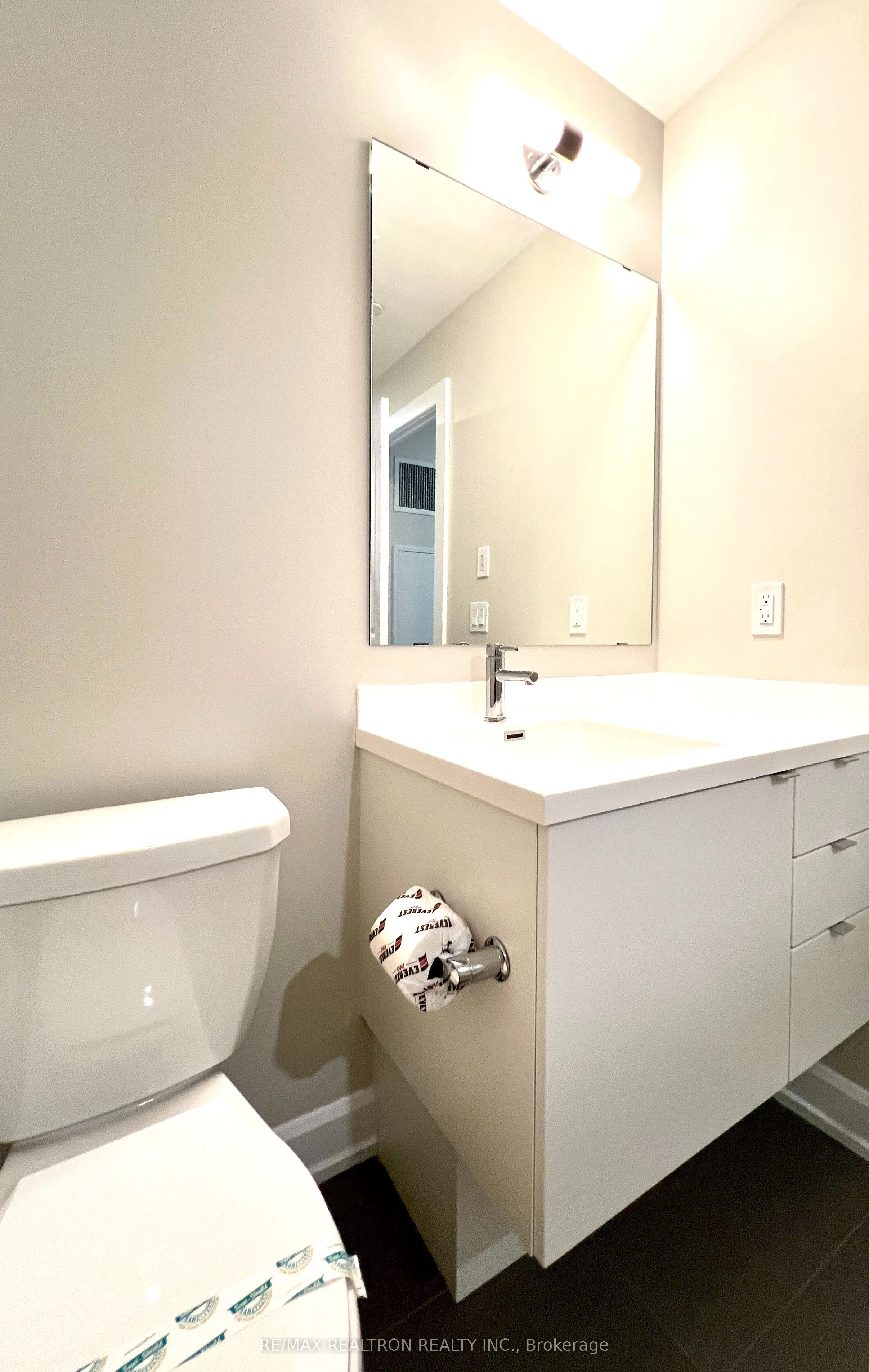 3220 William Coltson Avenue, #1603