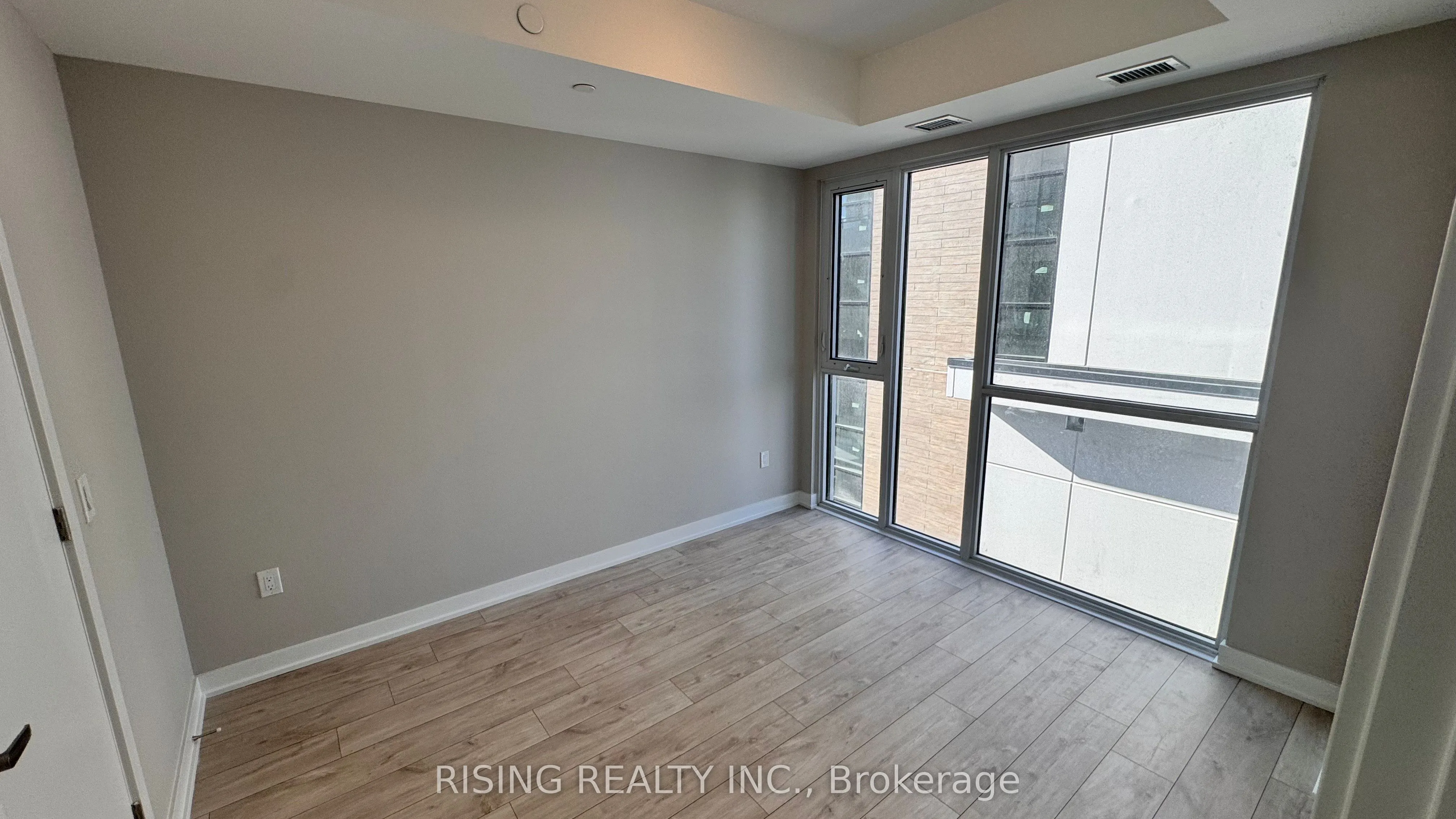 760 Whitlock Avenue, #204