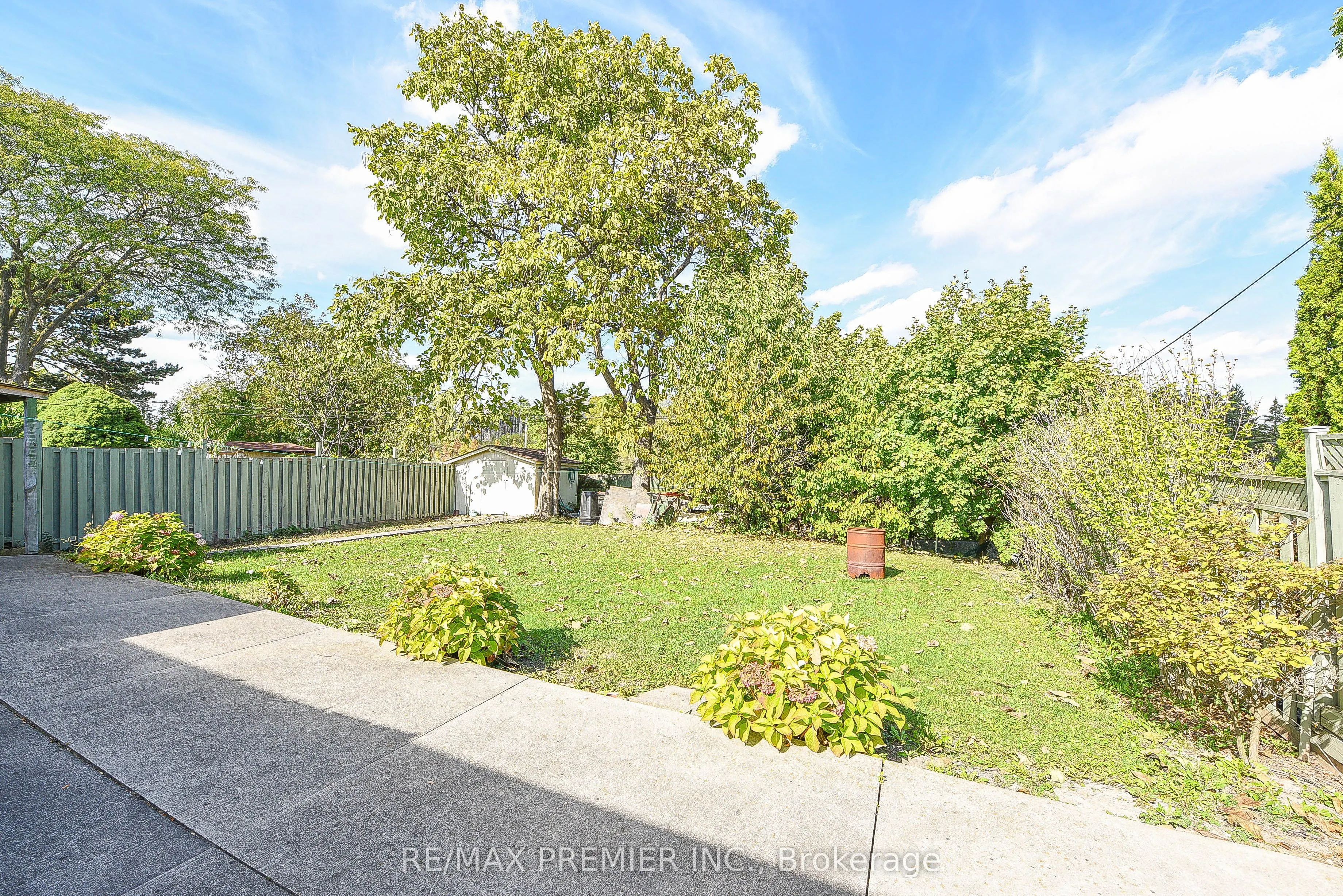 35 Taysham Crescent
