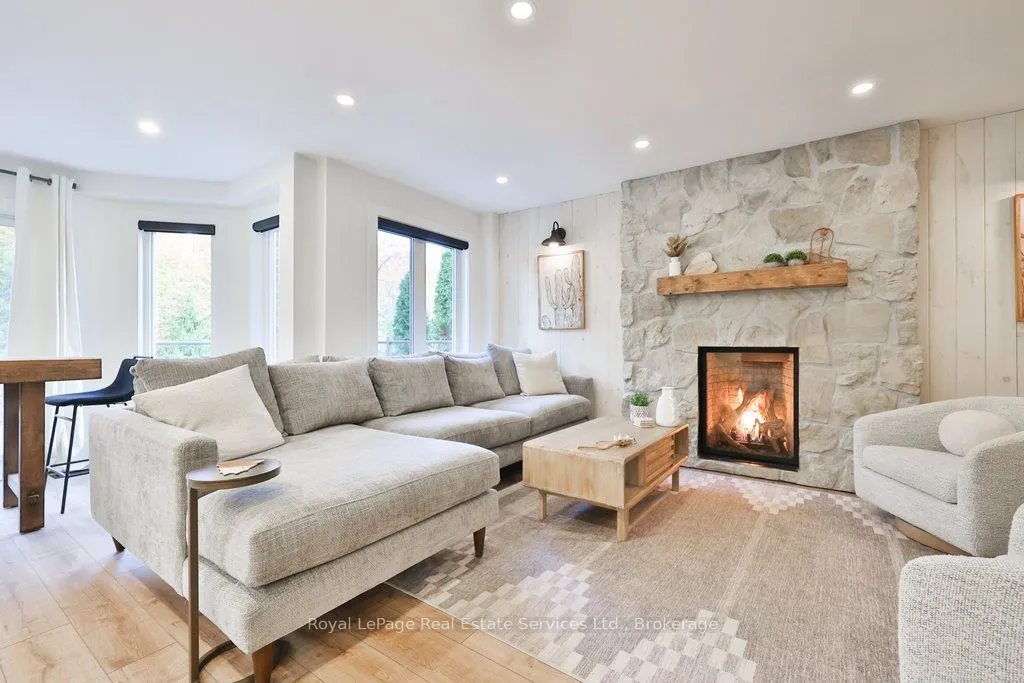 1189 Rushbrooke Drive