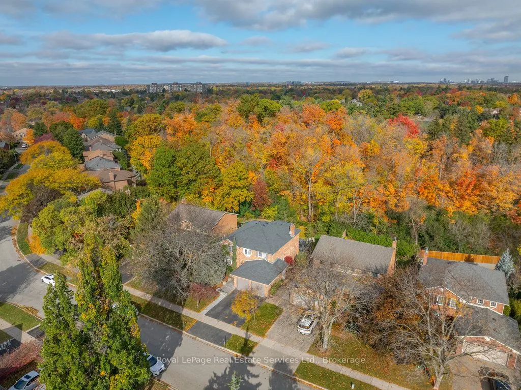 1189 Rushbrooke Drive