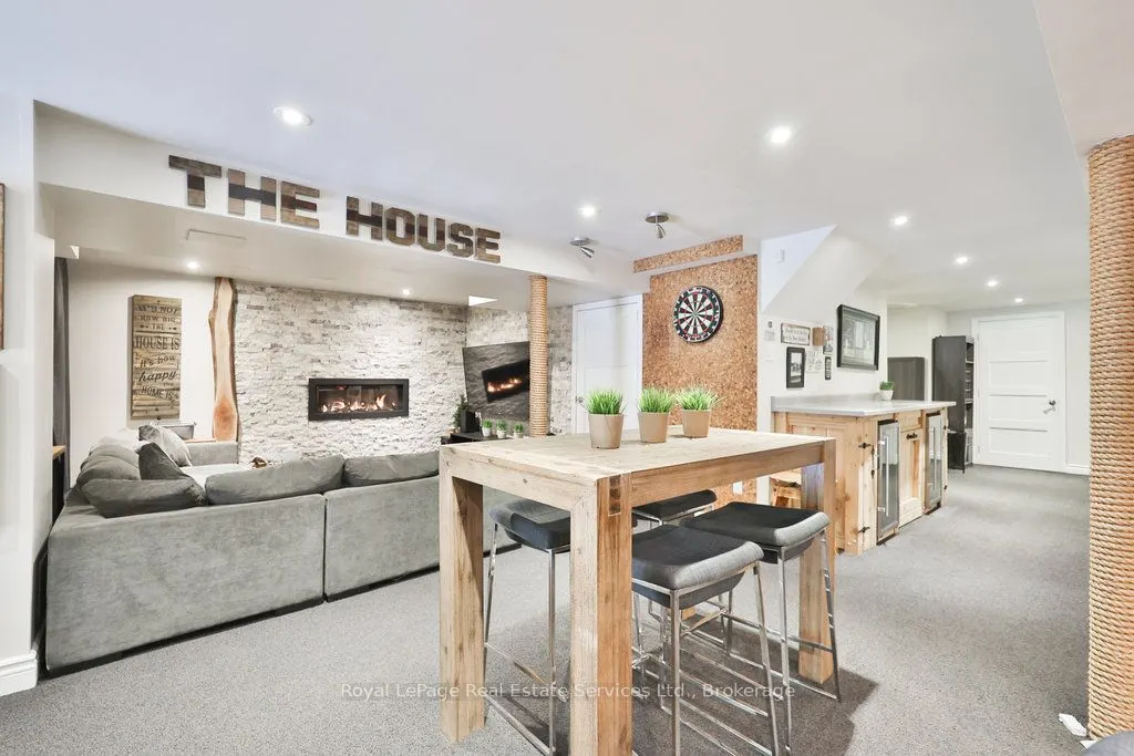 1189 Rushbrooke Drive