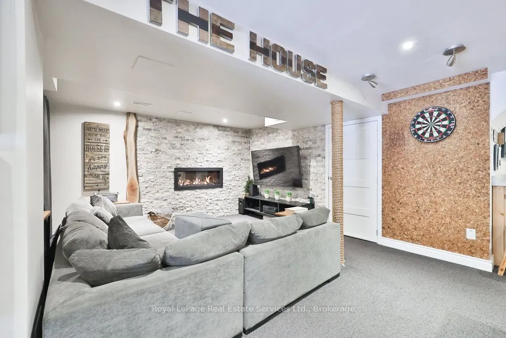 1189 Rushbrooke Drive