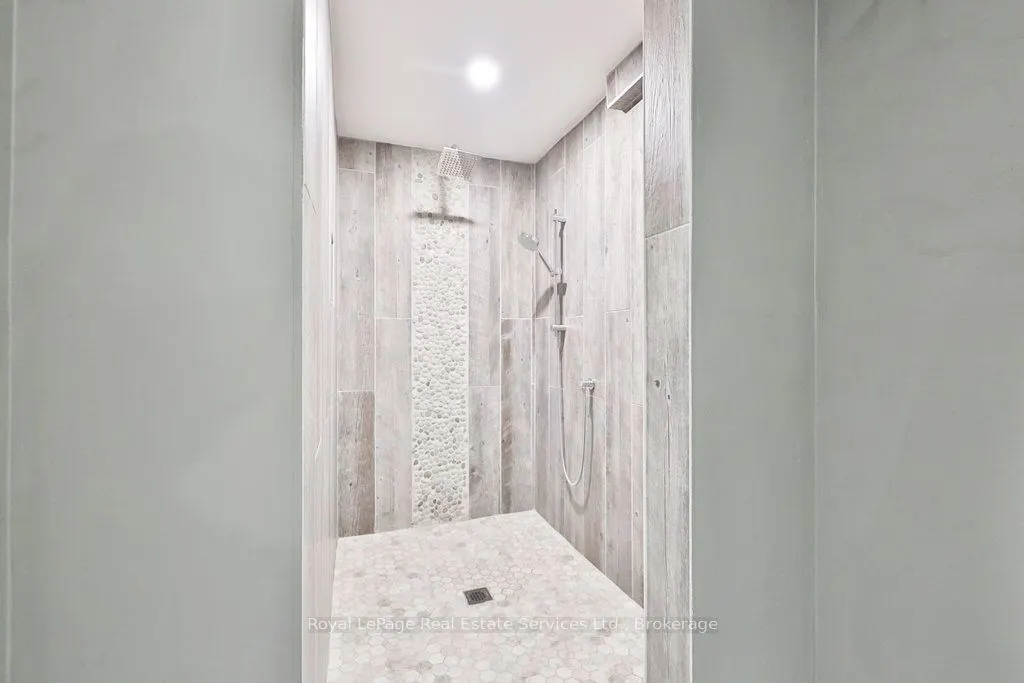 1189 Rushbrooke Drive