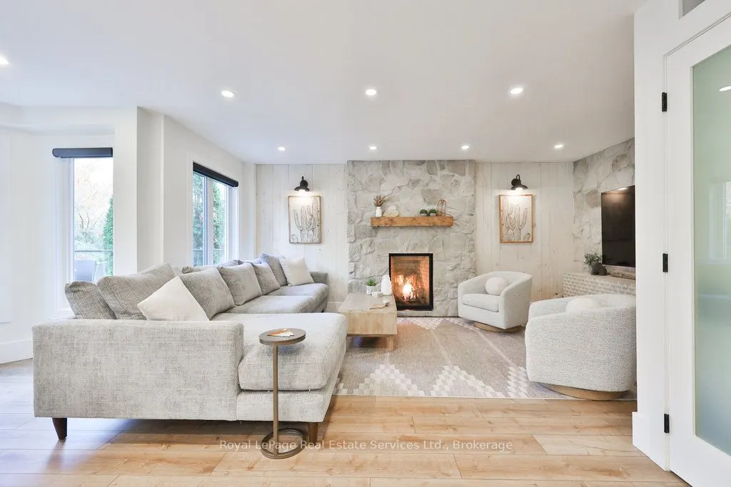 1189 Rushbrooke Drive