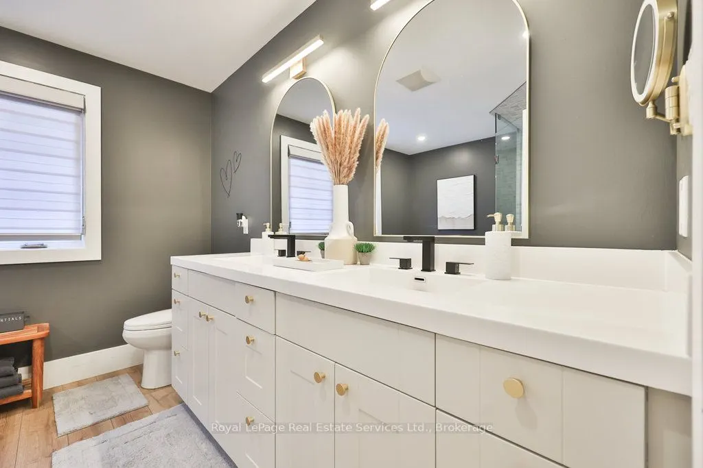 1189 Rushbrooke Drive