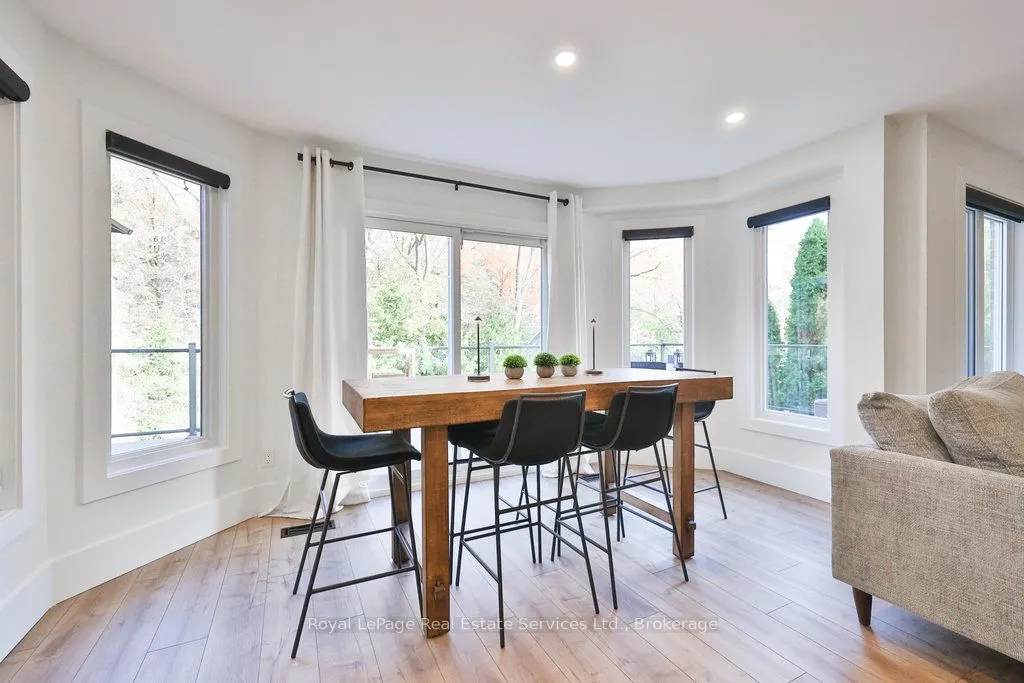 1189 Rushbrooke Drive