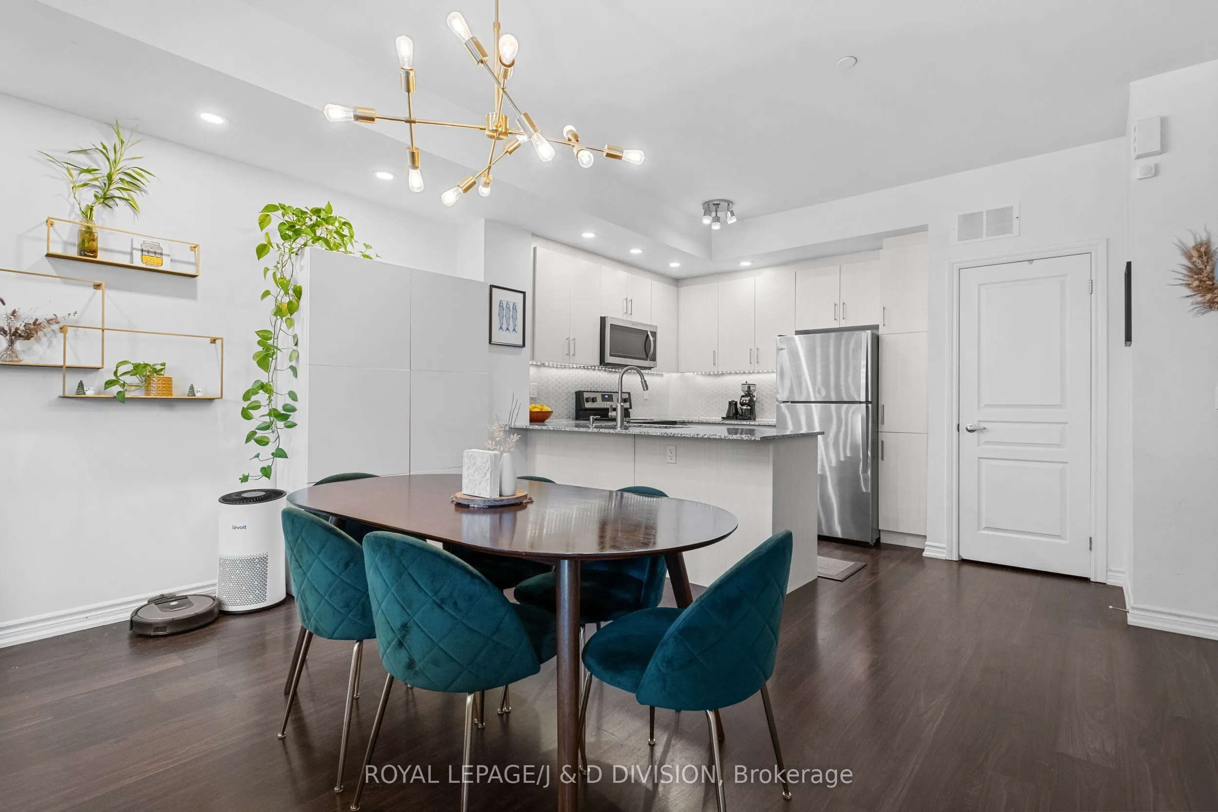 120 Long Branch Avenue, #TH4