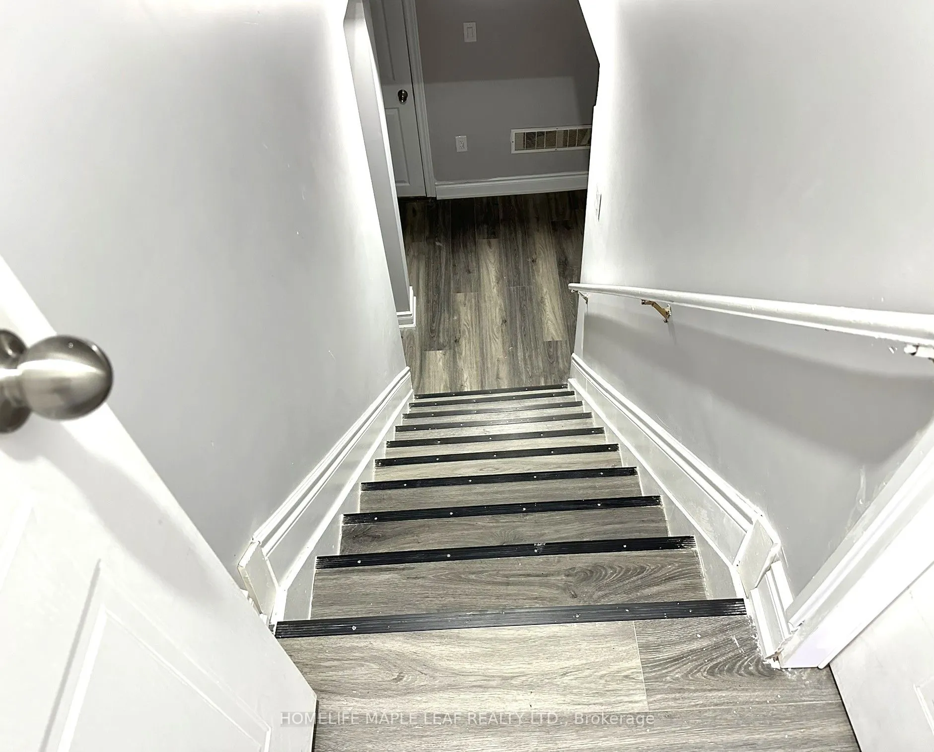 72 Four Seasons Circle, #BASEMENT