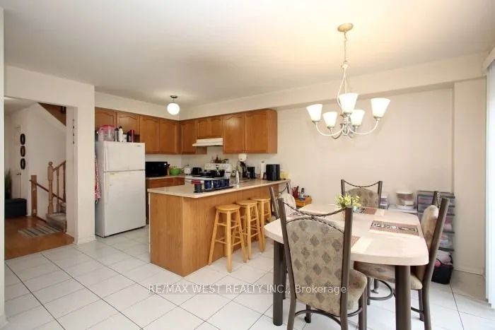 427 Huntington Ridge Drive