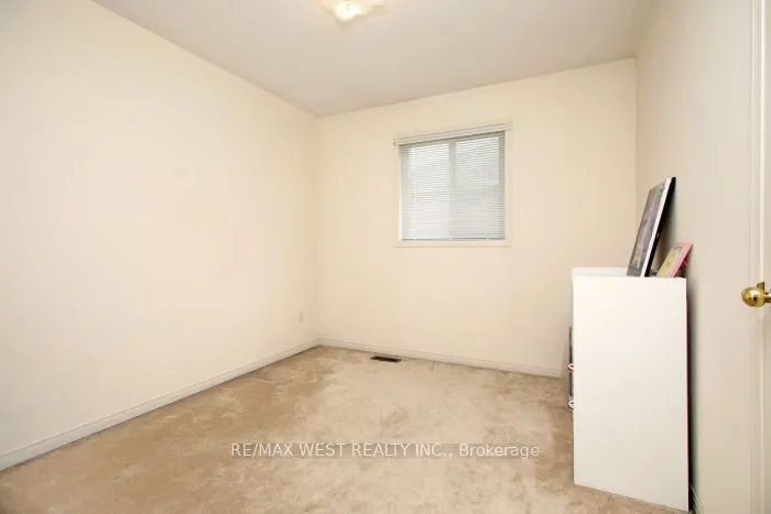 427 Huntington Ridge Drive