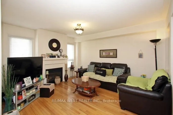 427 Huntington Ridge Drive