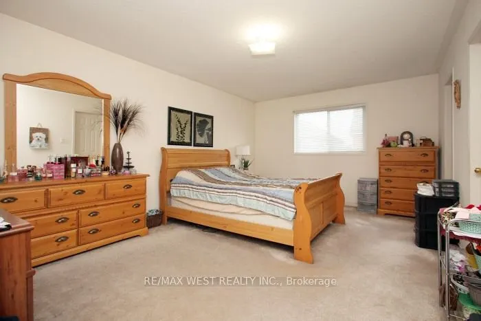 427 Huntington Ridge Drive