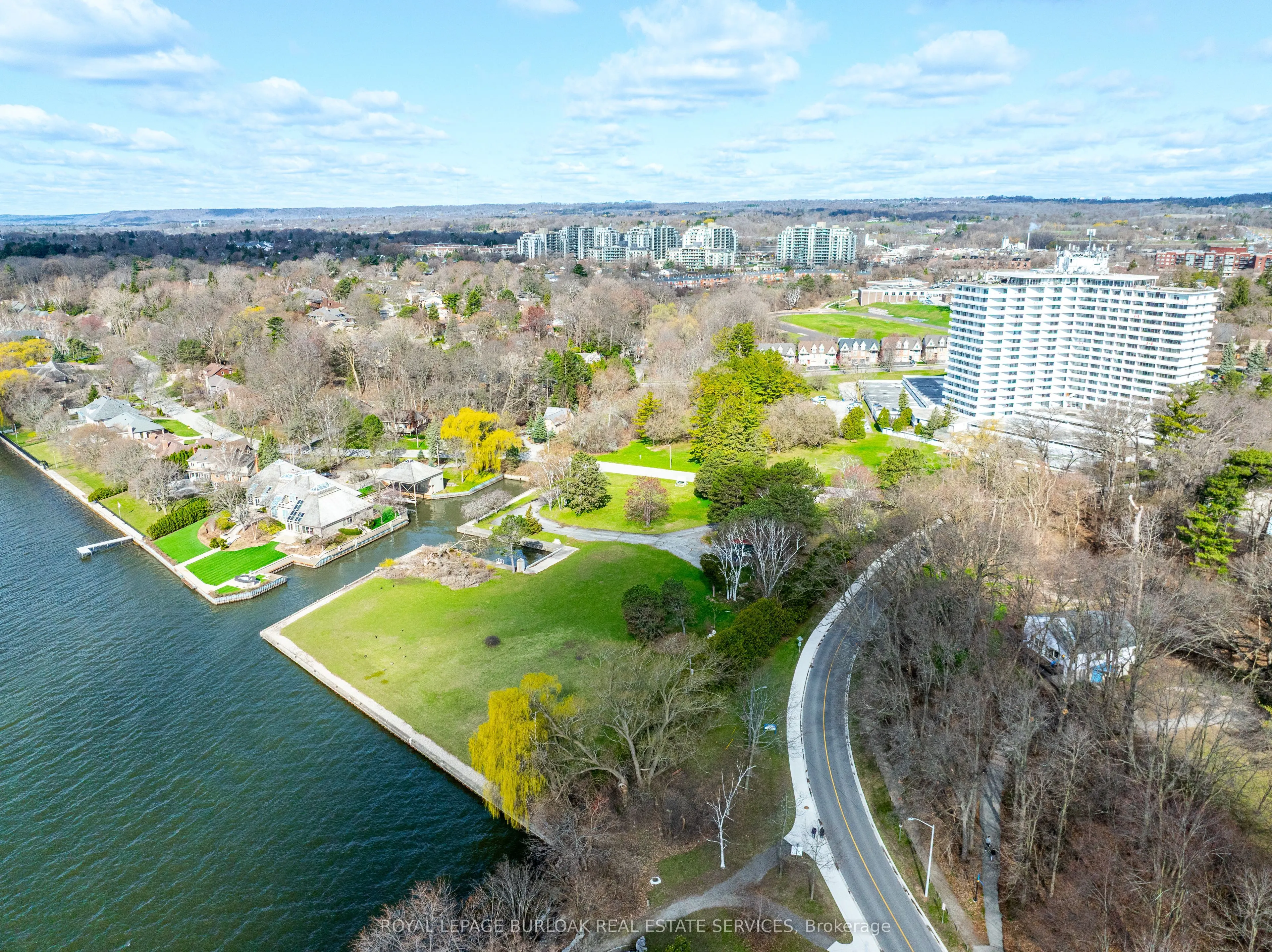 800 Lasalle Park Road