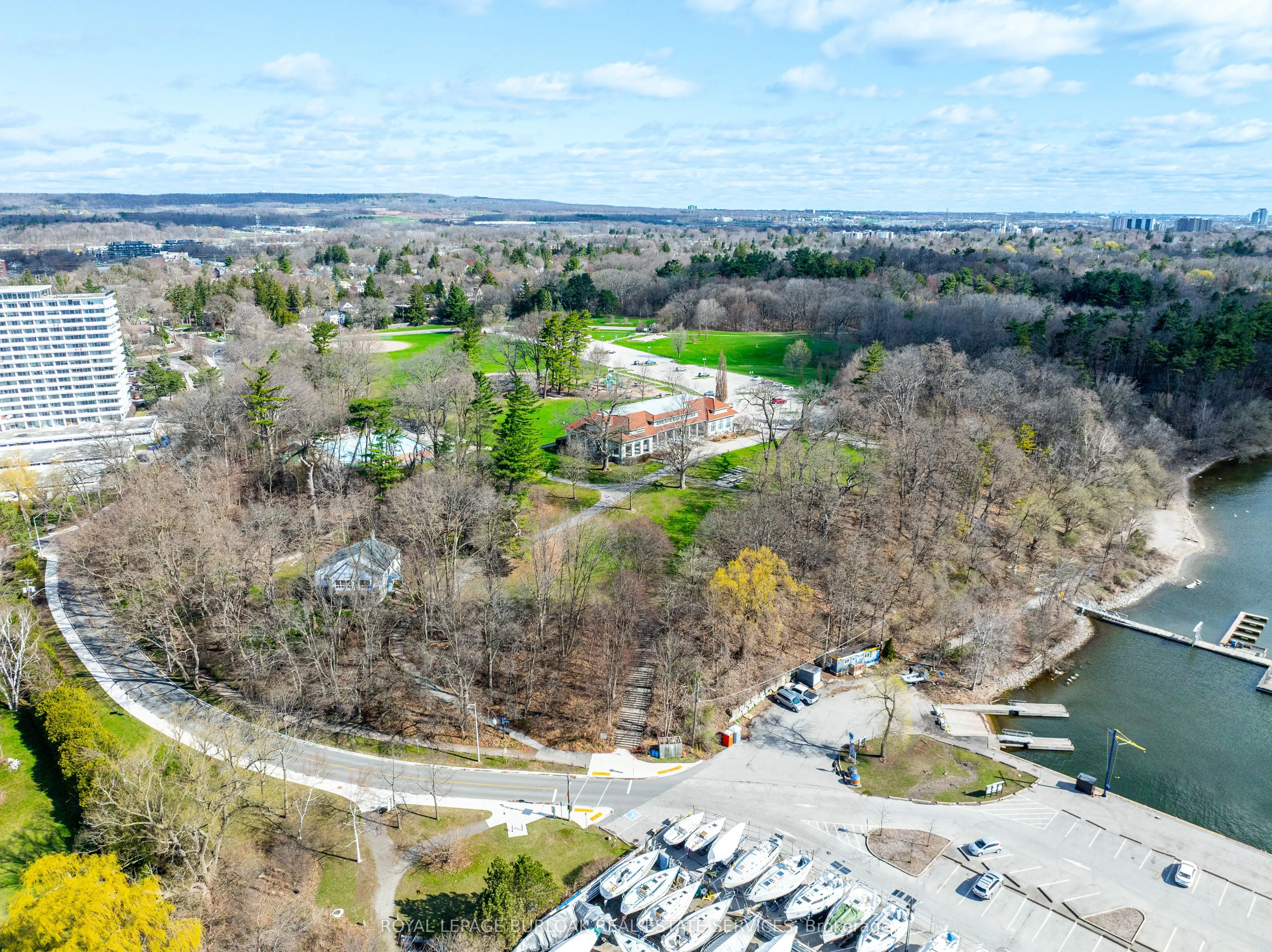 800 Lasalle Park Road