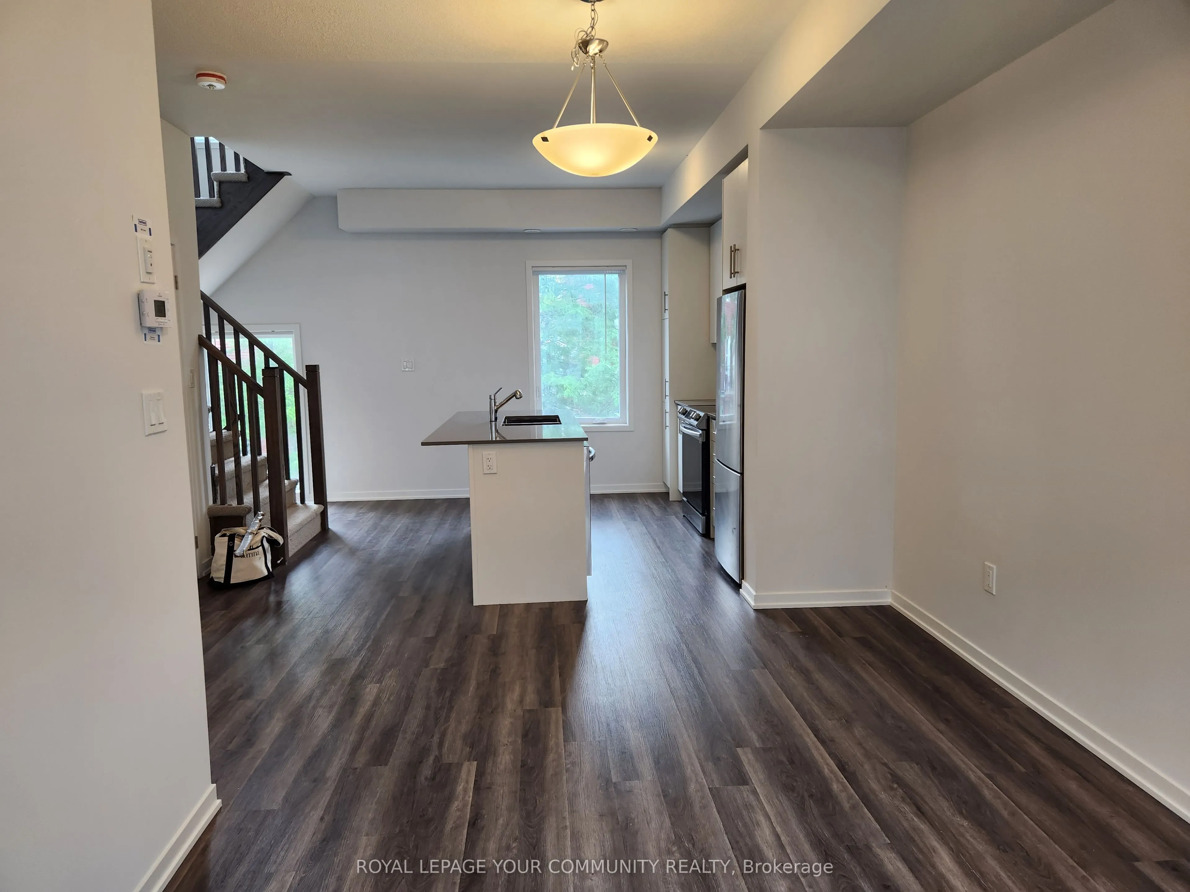 10 William Jackson Way W, #75