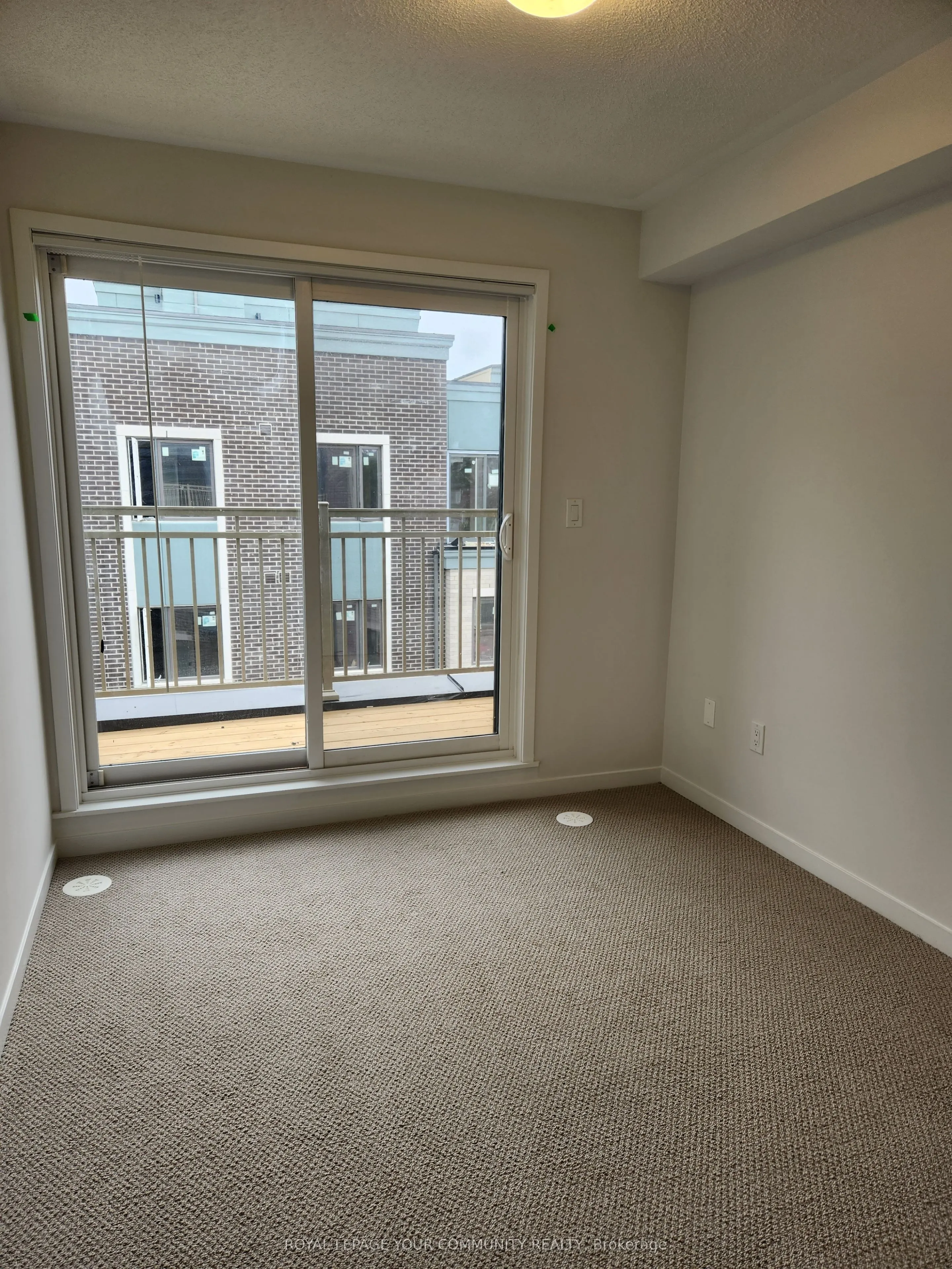 10 William Jackson Way W, #75