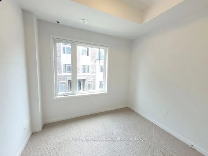 10 William Jackson Way W, #75