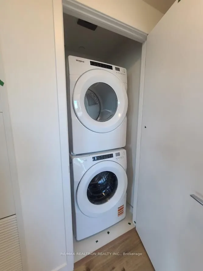 500 Plains Road E, #414