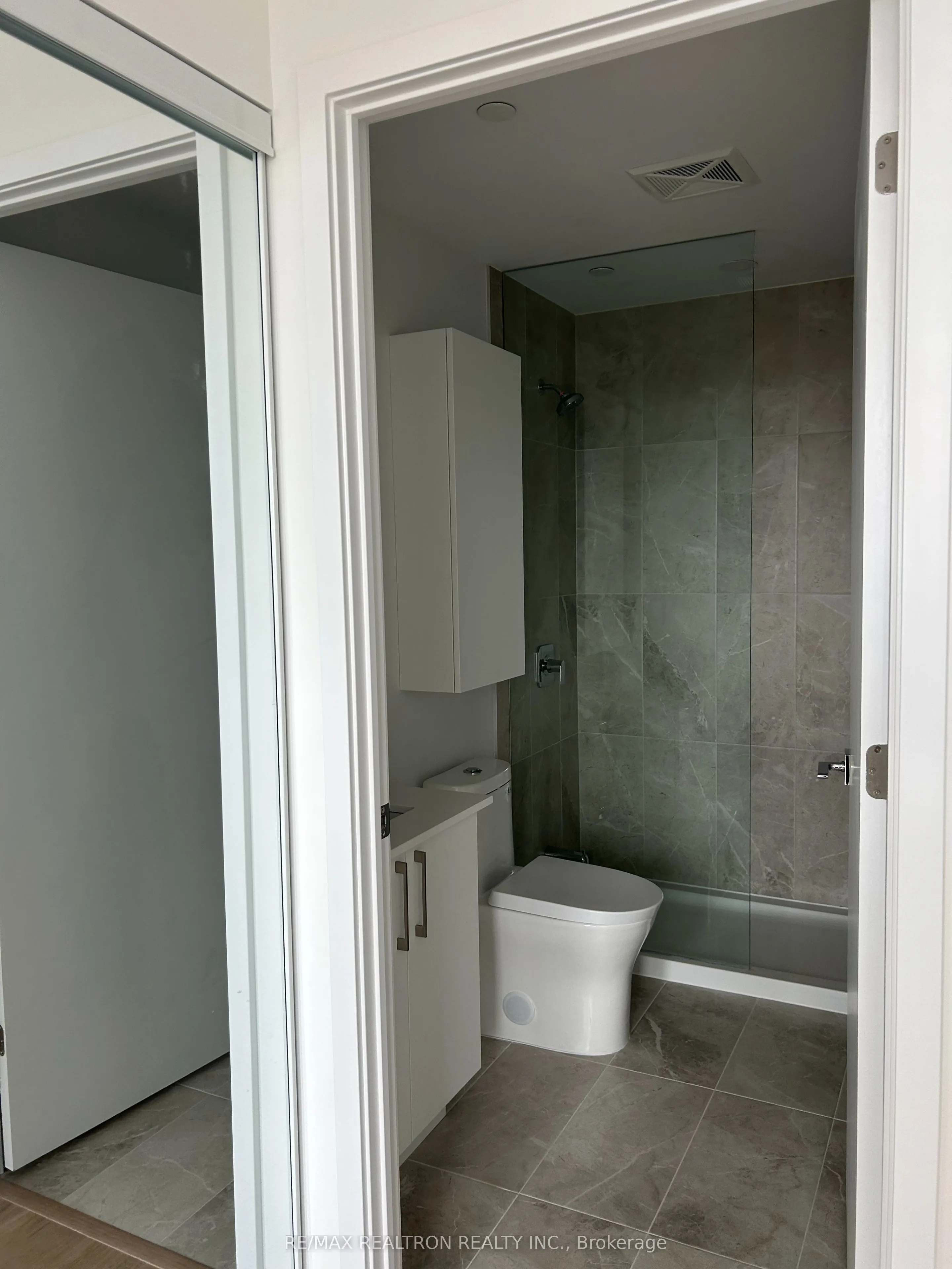 500 Plains Road E, #414