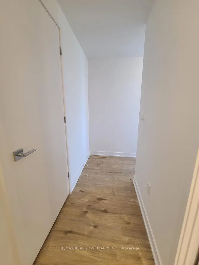 500 Plains Road E, #414