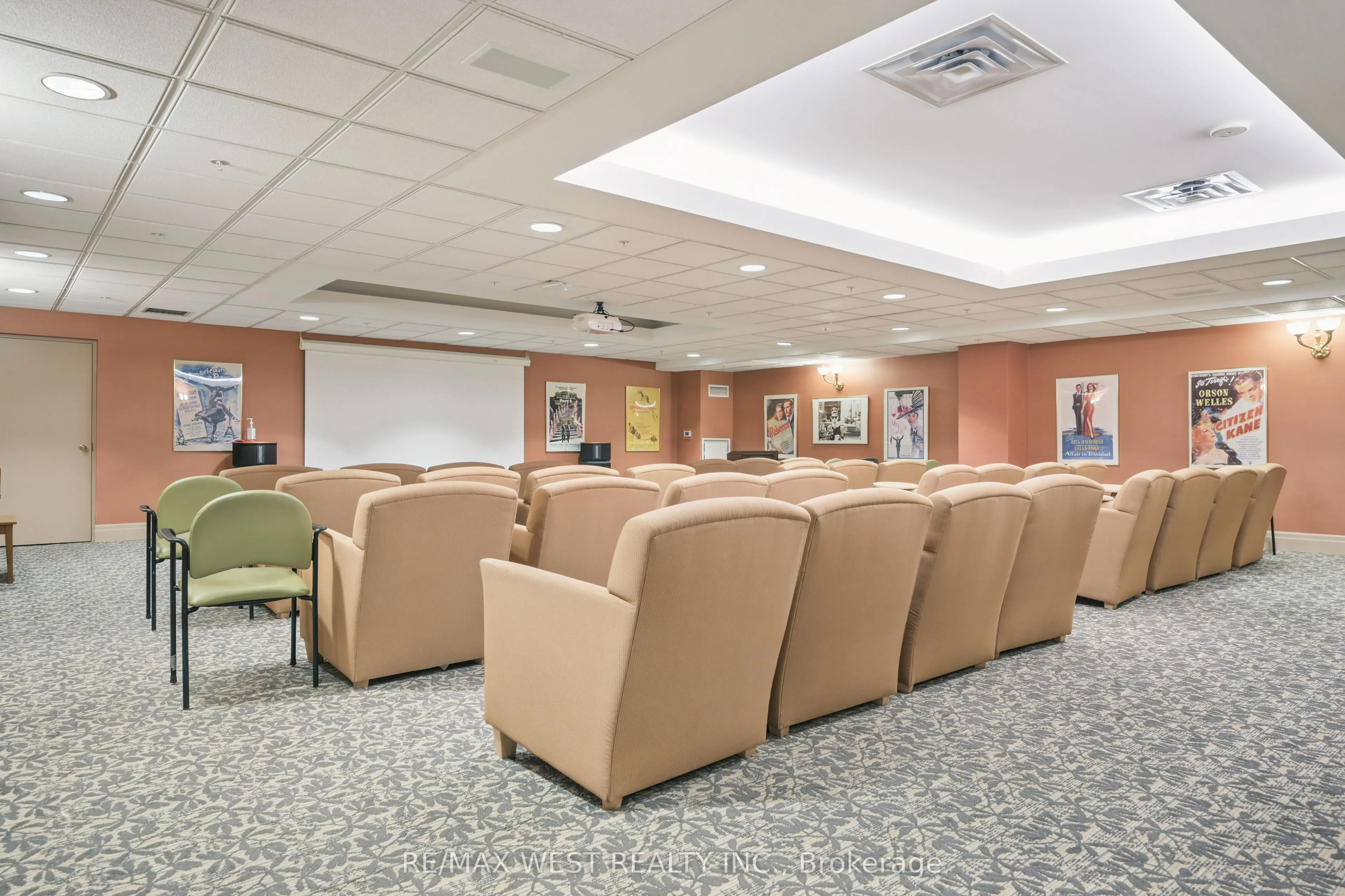 350 Princess Royal Drive, #805