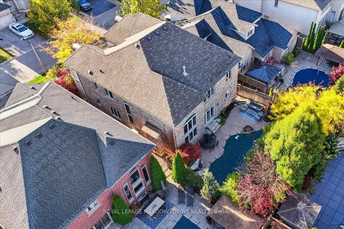 1468 Ferncrest Road