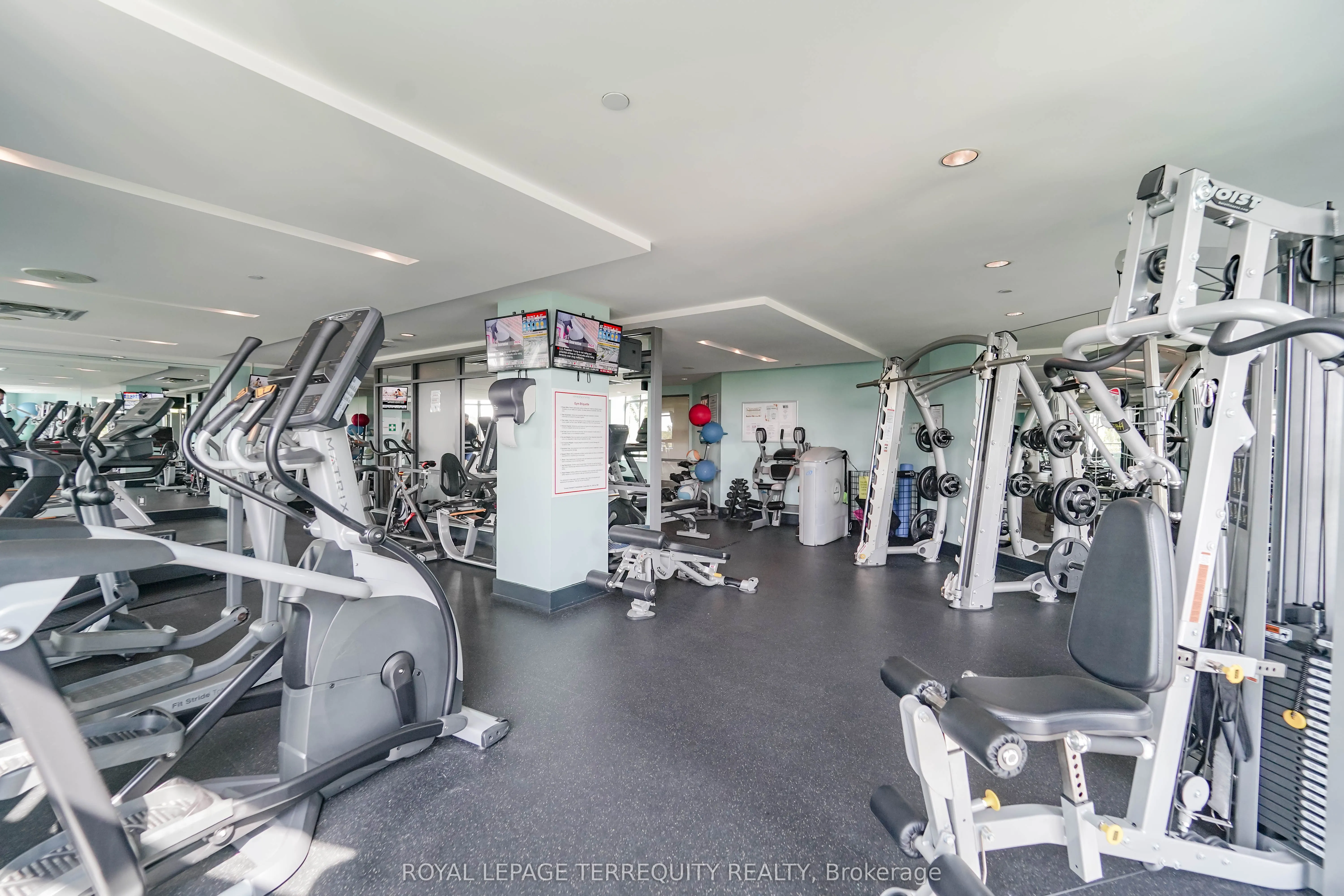 235 Sherway Gardens Road, #2209