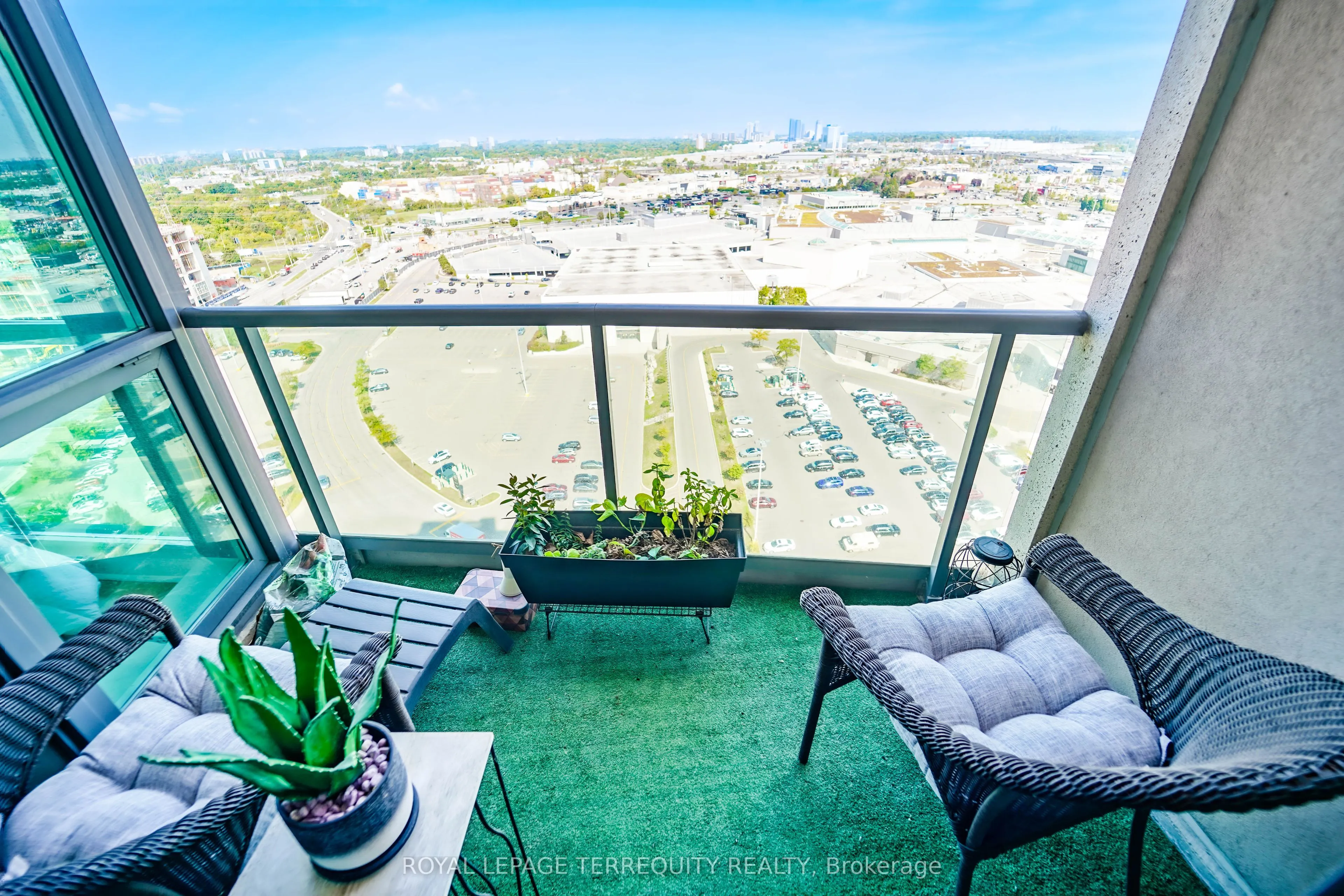 235 Sherway Gardens Road, #2209