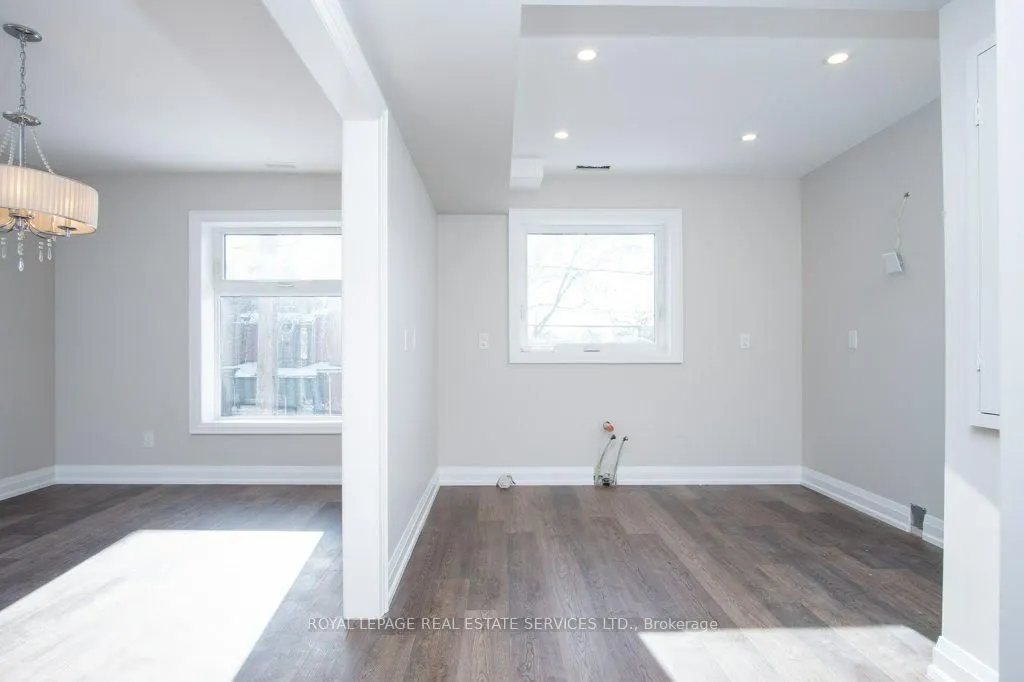 256 Annette Street, #Upper