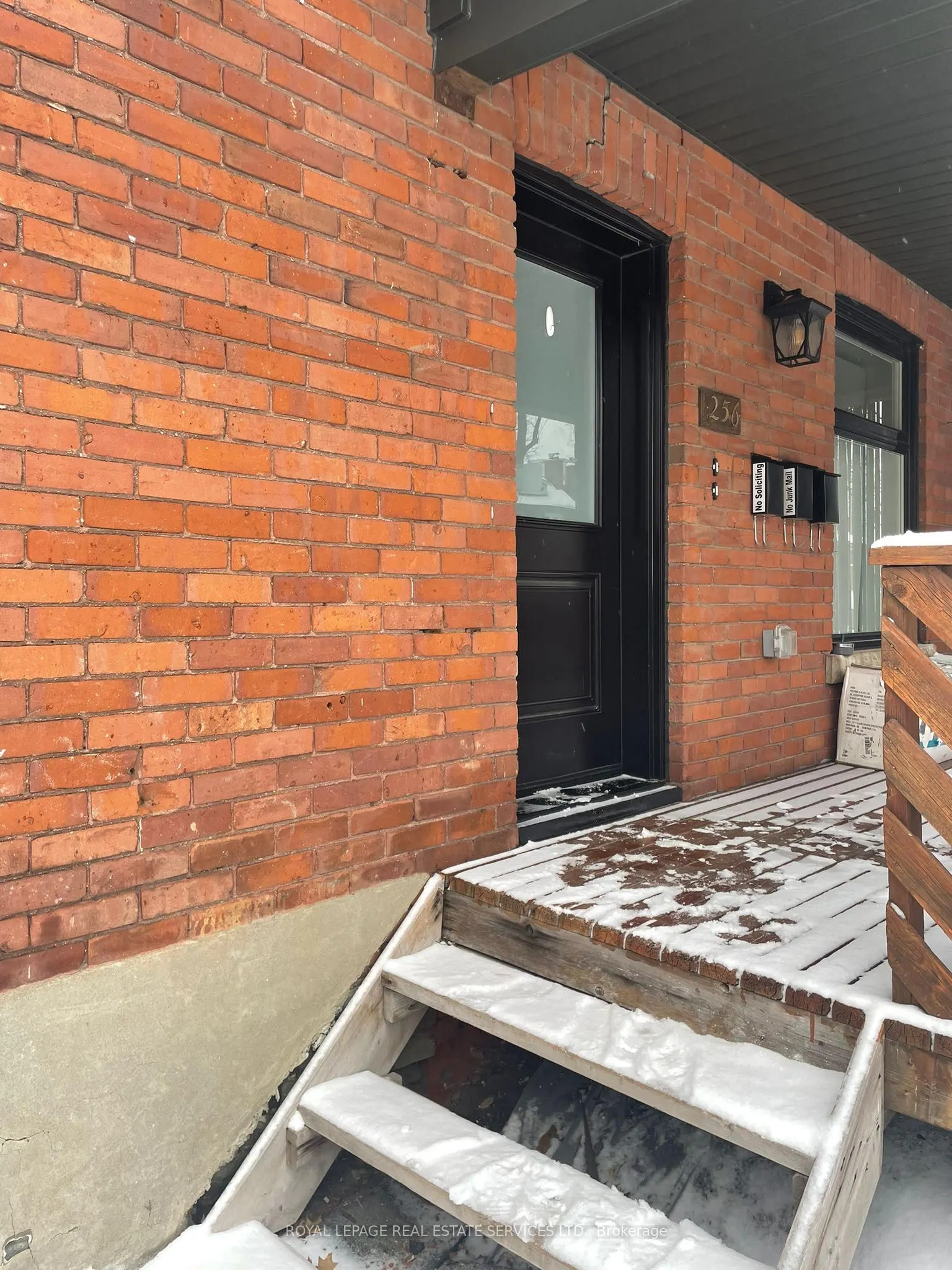 256 Annette Street, #Upper