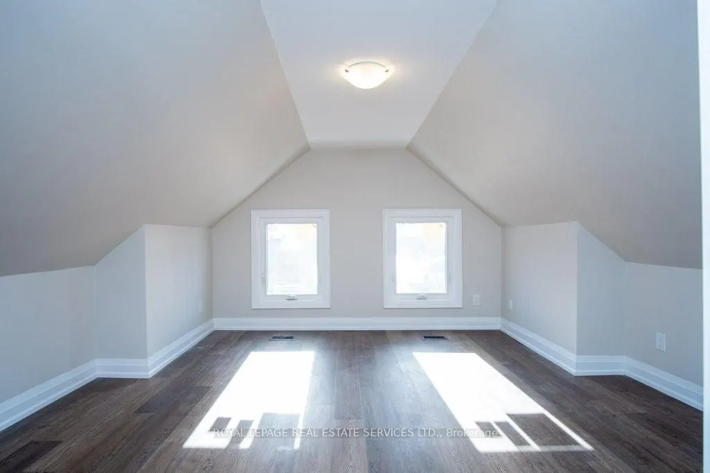 256 Annette Street, #Upper