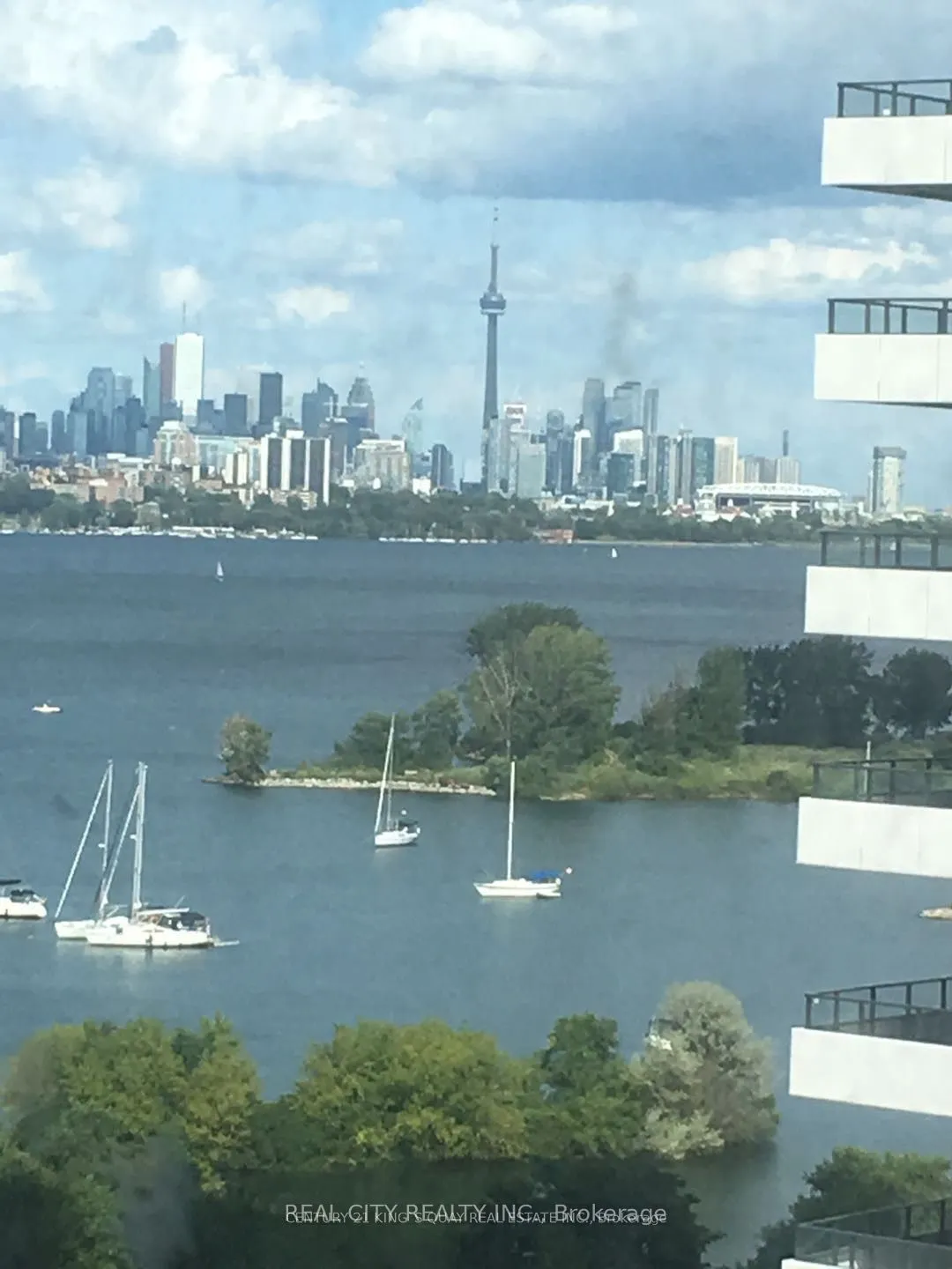 30 Shore Breeze Drive, #1117