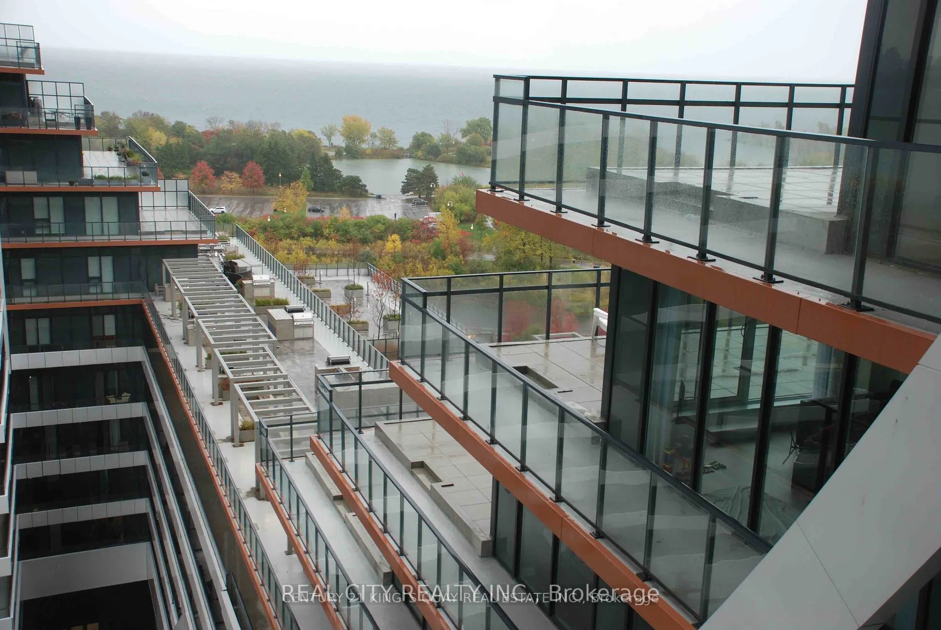 30 Shore Breeze Drive, #1117