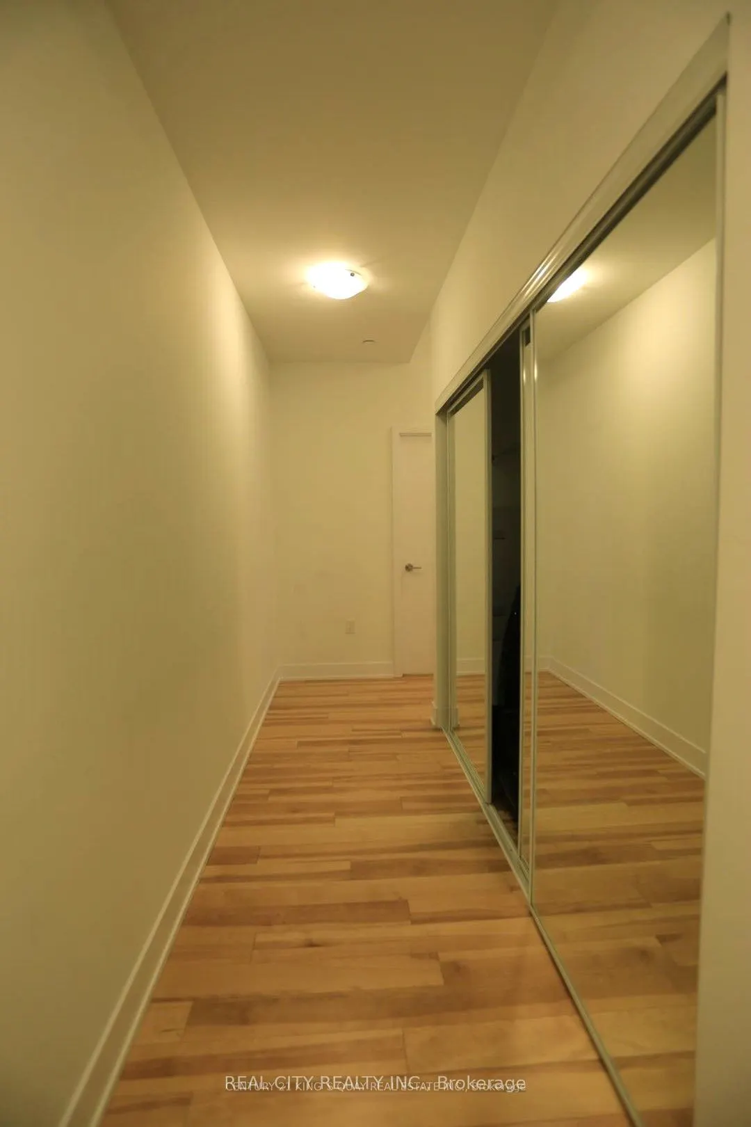 30 Shore Breeze Drive, #1117