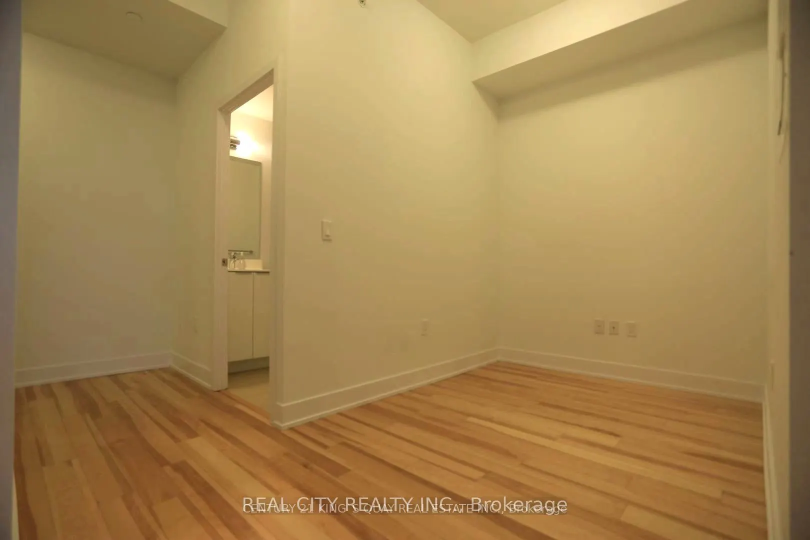 30 Shore Breeze Drive, #1117