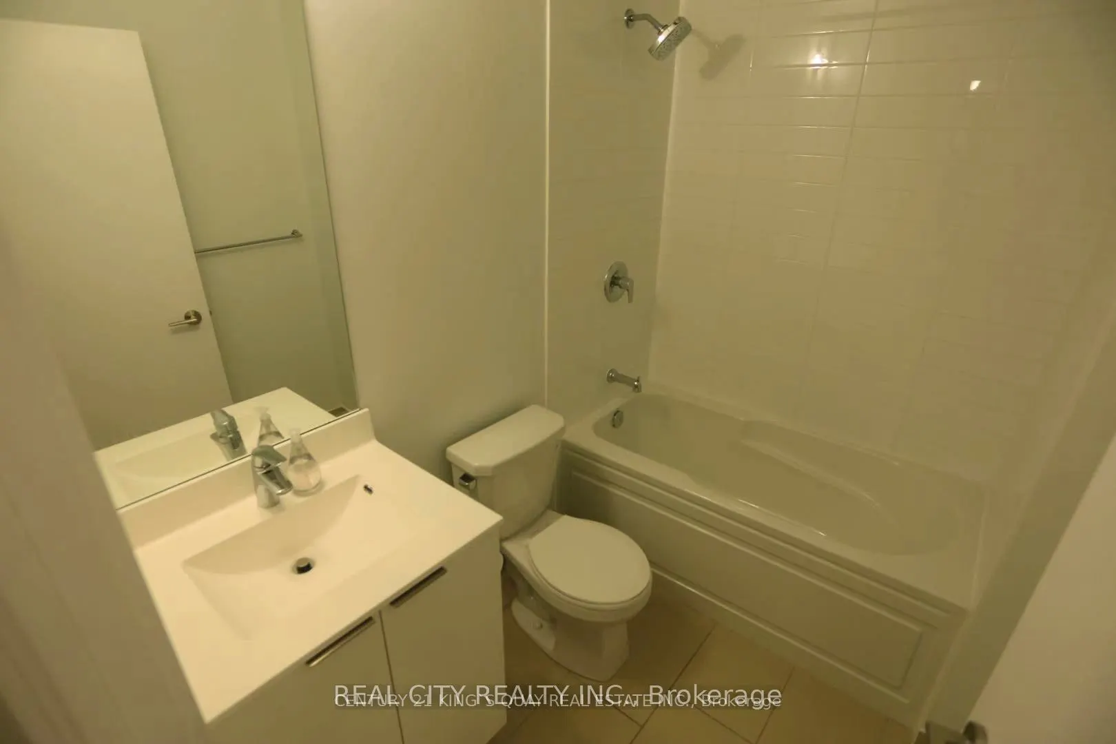 30 Shore Breeze Drive, #1117