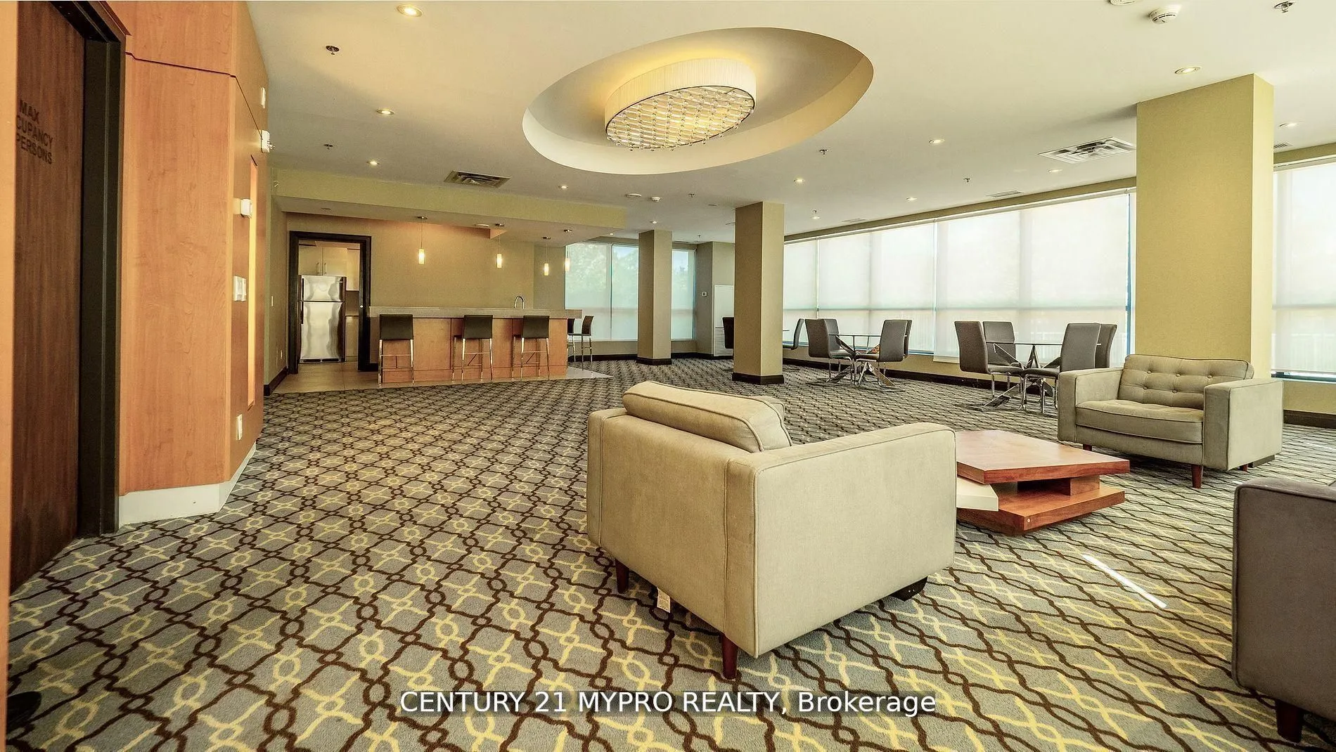 840 Queen's Plate Drive, #1003